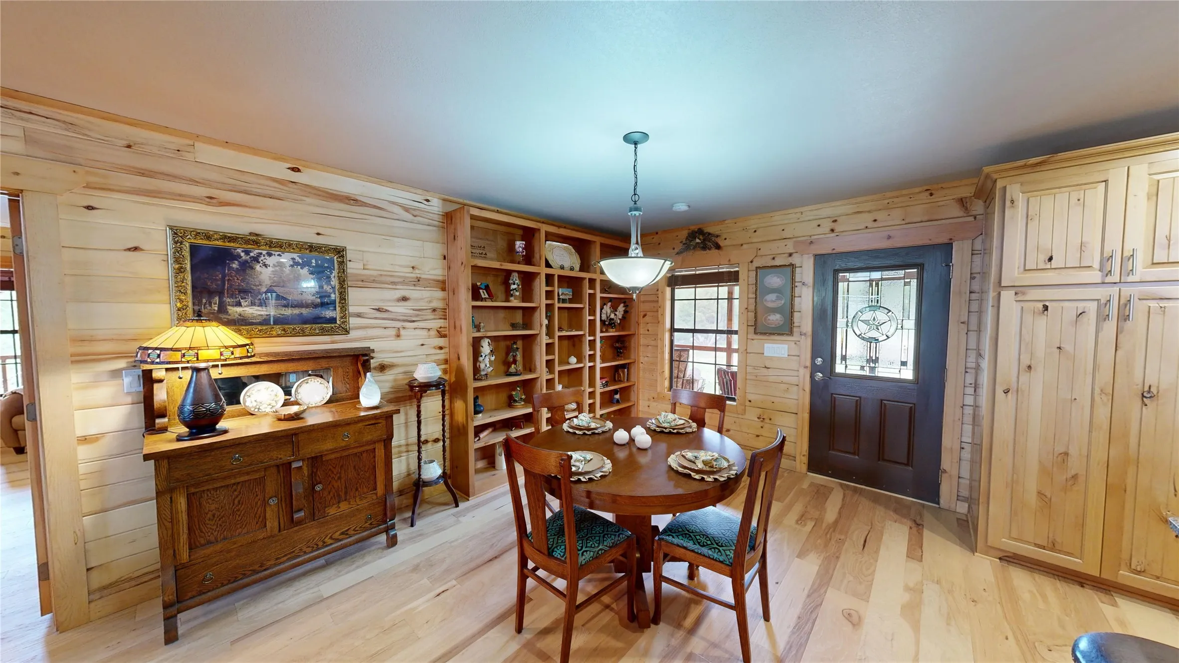Single Family Residence For Sale in Palo Pinto County , 1253 Balcones Lane, Graford, Texas 76449, 3 Bedroom, 2 Bathroom, 3 Garage spaces, 2,016 Sqft, built in 2010, mls#21309389, Real Estate Agent in Graford, Homes For Sale in Palo Pinto county, Homes For Sale in Graford, Realtor in Graford Texas, Real Estate Brokerage Independent Realty Texas, Luminita Cordes Realtor