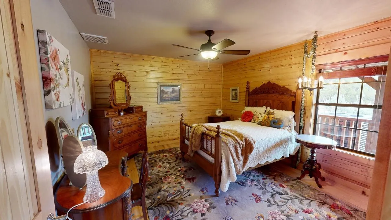 Single Family Residence For Sale in Palo Pinto County , 1253 Balcones Lane, Graford, Texas 76449, 3 Bedroom, 2 Bathroom, 3 Garage spaces, 2,016 Sqft, built in 2010, mls#21309389, Real Estate Agent in Graford, Homes For Sale in Palo Pinto county, Homes For Sale in Graford, Realtor in Graford Texas, Real Estate Brokerage Independent Realty Texas, Luminita Cordes Realtor