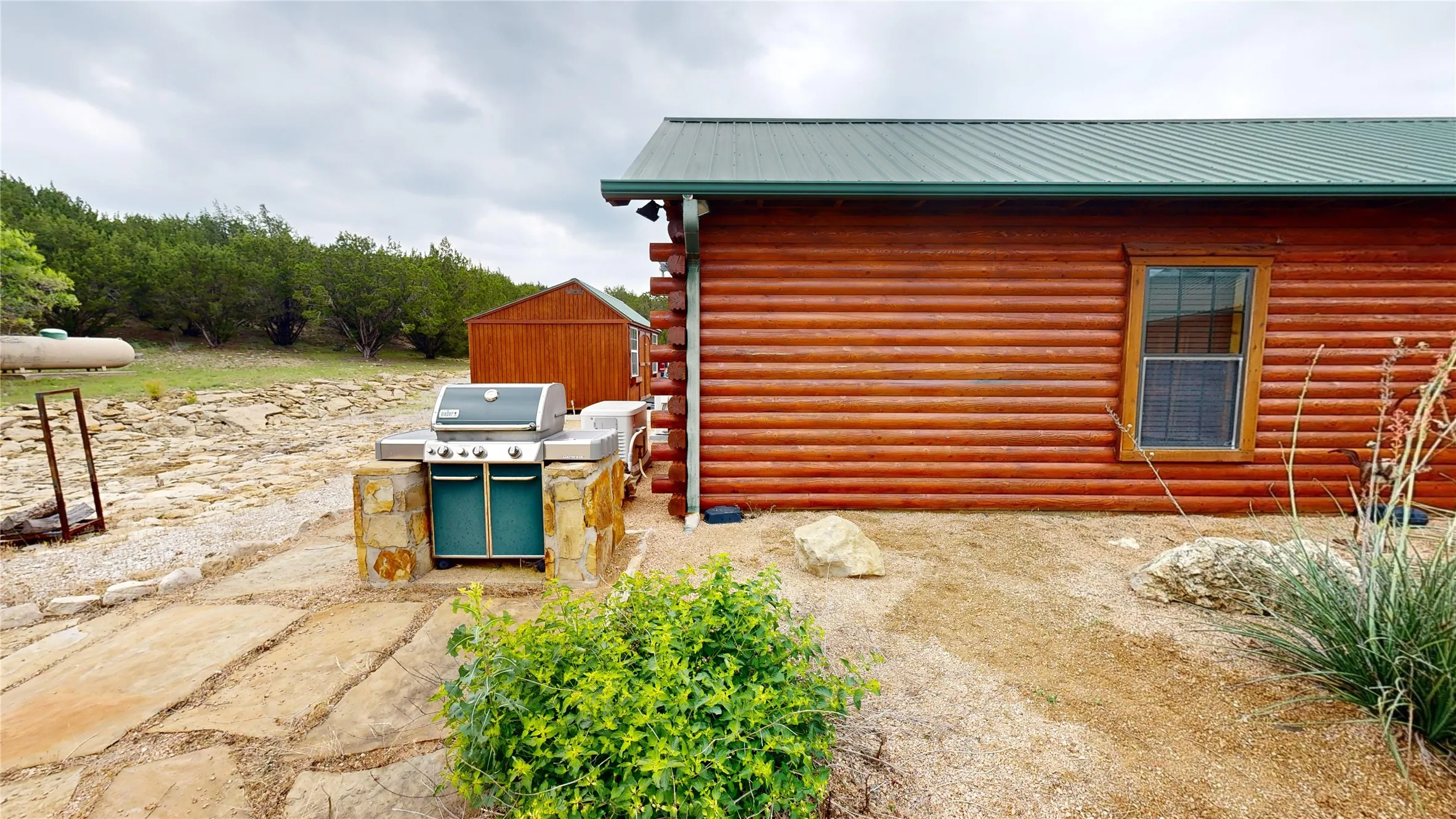 Single Family Residence For Sale in Palo Pinto County , 1253 Balcones Lane, Graford, Texas 76449, 3 Bedroom, 2 Bathroom, 3 Garage spaces, 2,016 Sqft, built in 2010, mls#21309389, Real Estate Agent in Graford, Homes For Sale in Palo Pinto county, Homes For Sale in Graford, Realtor in Graford Texas, Real Estate Brokerage Independent Realty Texas, Luminita Cordes Realtor