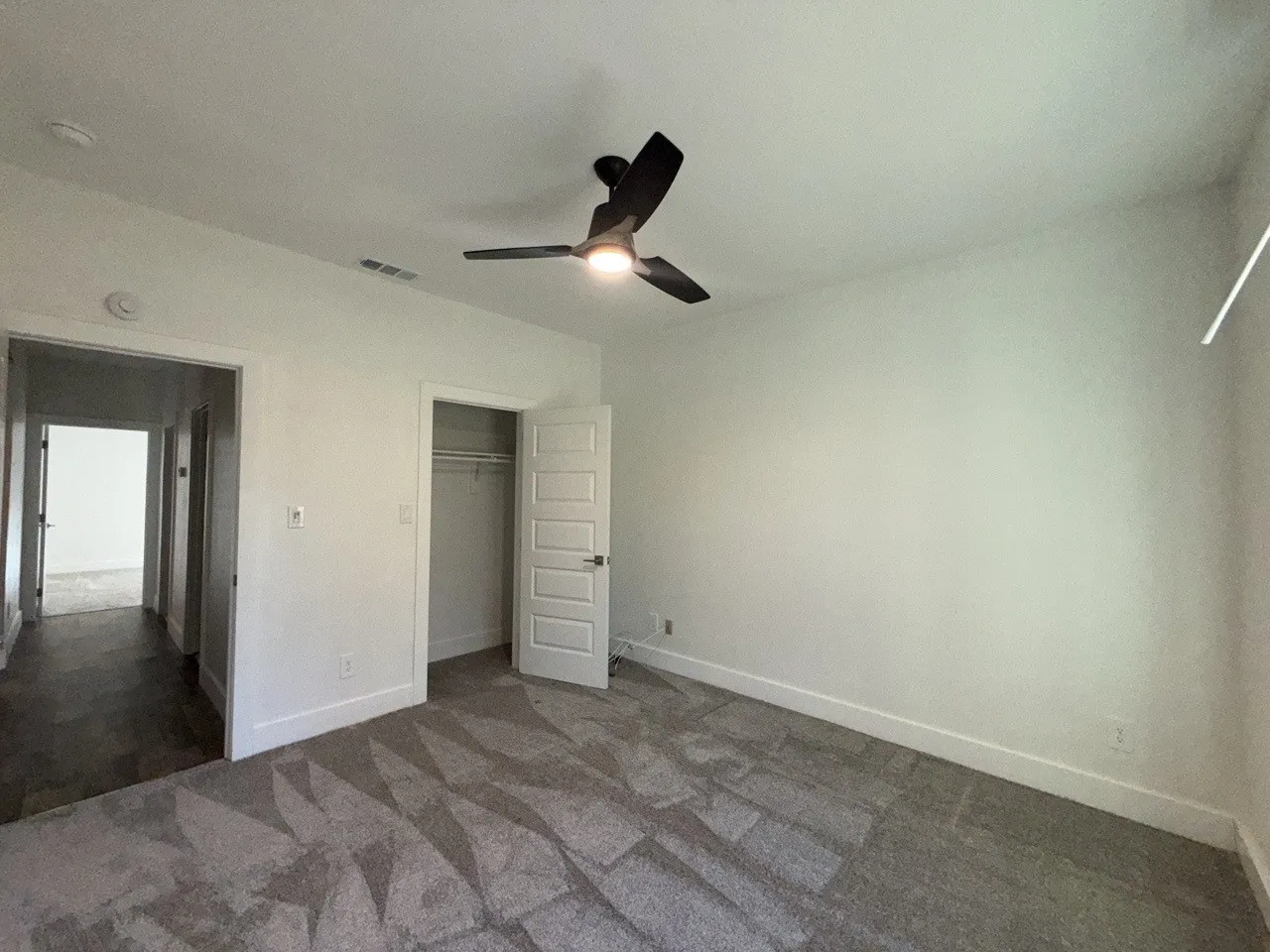Single Family Residence For Sale in Henderson County , 102 Oakwood Drive, Trinidad, Texas 75163, 3 Bedroom, 2 Bathroom, 2 Garage spaces, 1,641 Sqft, built in 2023, mls#21309471, Real Estate Agent in Trinidad, Homes For Sale in Henderson county, Homes For Sale in Trinidad, Realtor in Trinidad Texas, Real Estate Brokerage Independent Realty Texas, Luminita Cordes Realtor