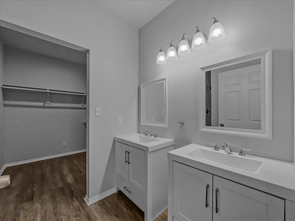 Duplex For Rent in Collin County , 5 Bowling Lane, Blue Ridge, Texas 75424, 3 Bedroom, 3 Bathroom, Garage spaces, 1,442 Sqft, built in 2021, mls#21309572, Real Estate Agent in Blue Ridge, Homes For Rent in Collin county, Homes For Rent in Blue Ridge, Realtor in Blue Ridge Texas, Real Estate Brokerage Independent Realty Texas, Luminita Cordes Realtor
