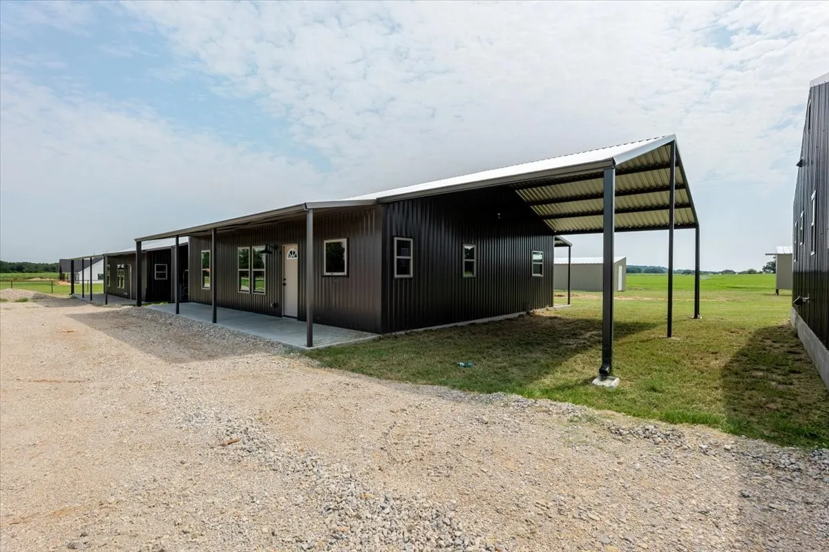Single Family Residence For Rent in Palo Pinto County , 31 Maverick Loop, Lipan, Texas 76462, 2 Bedroom, 2 Bathroom, Garage spaces, 1,200 Sqft, built in 2025, mls#21309578, Real Estate Agent in Lipan, Homes For Rent in Palo Pinto county, Homes For Rent in Lipan, Realtor in Lipan Texas, Real Estate Brokerage Independent Realty Texas, Luminita Cordes Realtor