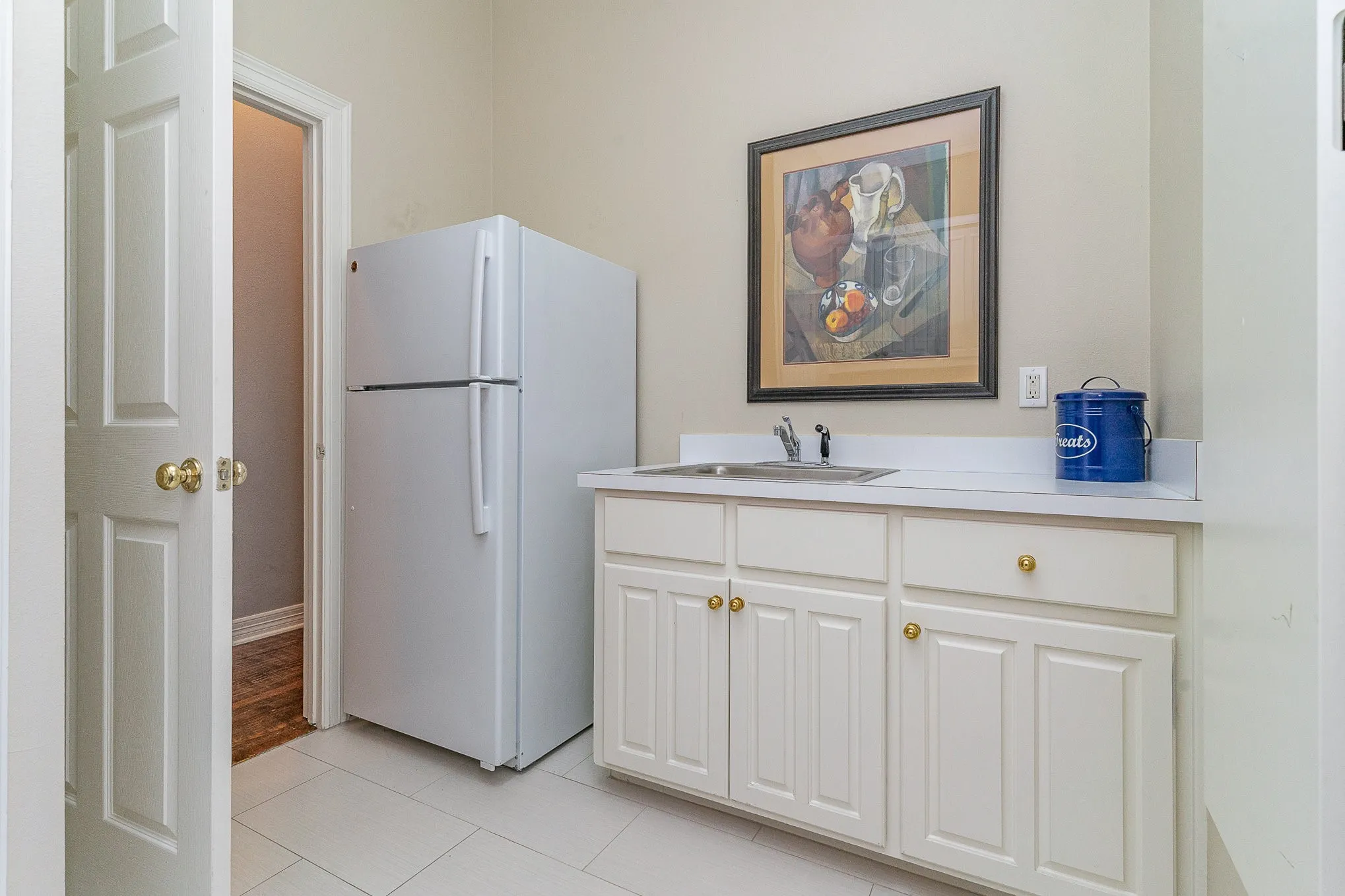 Single Family Residence For Sale in Collin County , 17508 Muirfield Drive, Dallas, Texas 75287, 4 Bedroom, 6 Bathroom, 3 Garage spaces, 4,697 Sqft, built in 1995, mls#21309574, Real Estate Agent in Dallas, Homes For Sale in Collin county, Homes For Sale in Dallas, Realtor in Dallas Texas, Real Estate Brokerage Independent Realty Texas, Luminita Cordes Realtor