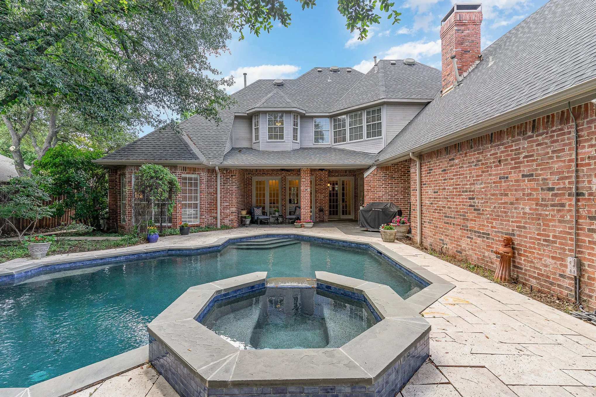Single Family Residence For Sale in Collin County , 17508 Muirfield Drive, Dallas, Texas 75287, 4 Bedroom, 6 Bathroom, 3 Garage spaces, 4,697 Sqft, built in 1995, mls#21309574, Real Estate Agent in Dallas, Homes For Sale in Collin county, Homes For Sale in Dallas, Realtor in Dallas Texas, Real Estate Brokerage Independent Realty Texas, Luminita Cordes Realtor