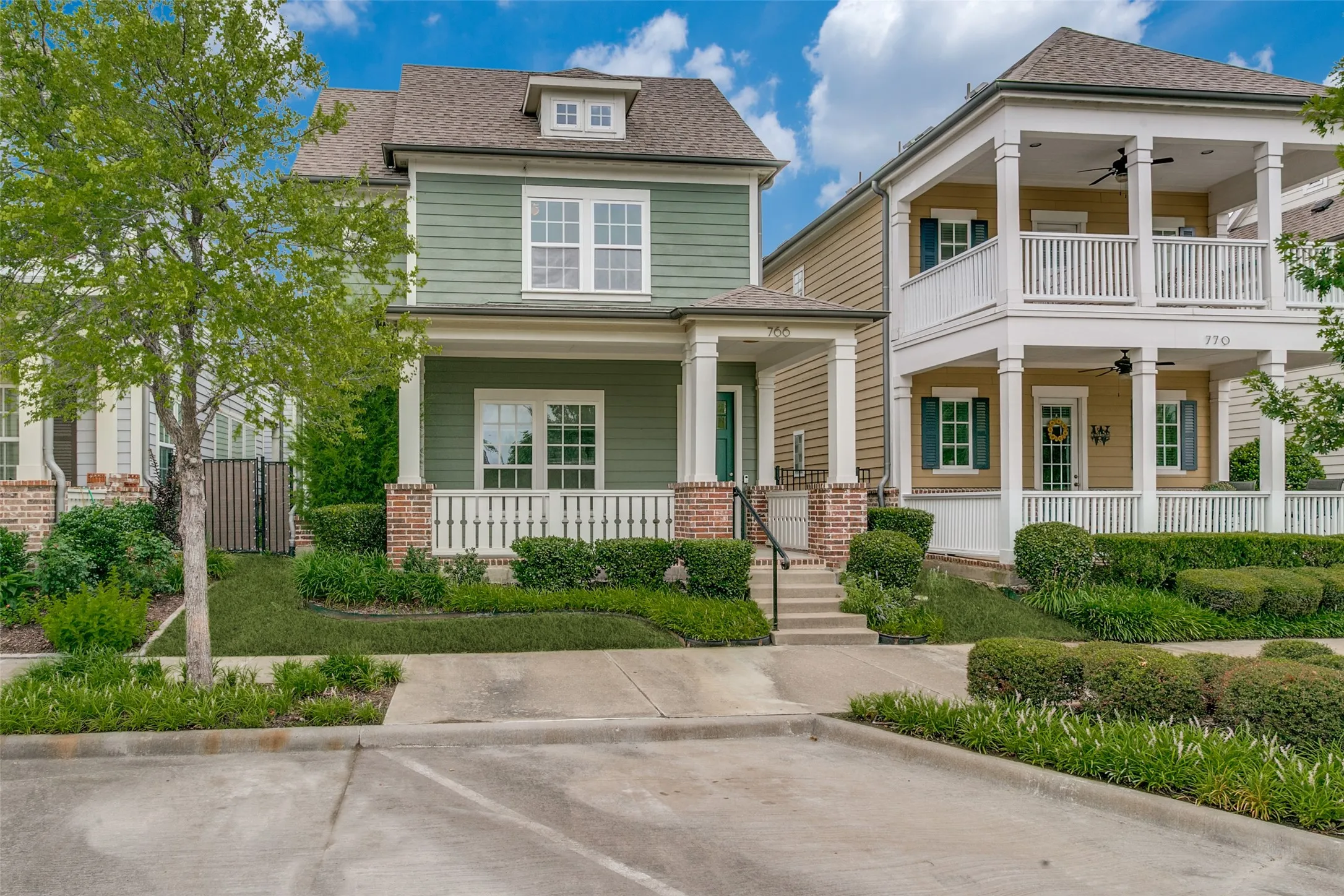 Single Family Residence For Rent in Dallas County , 766 E Main Street, Coppell, Texas 75019, 3 Bedroom, 3 Bathroom, 2 Garage spaces, 2,464 Sqft, built in 2012, mls#21309594, Real Estate Agent in Coppell, Homes For Rent in Dallas county, Homes For Rent in Coppell, Realtor in Coppell Texas, Real Estate Brokerage Independent Realty Texas, Luminita Cordes Realtor