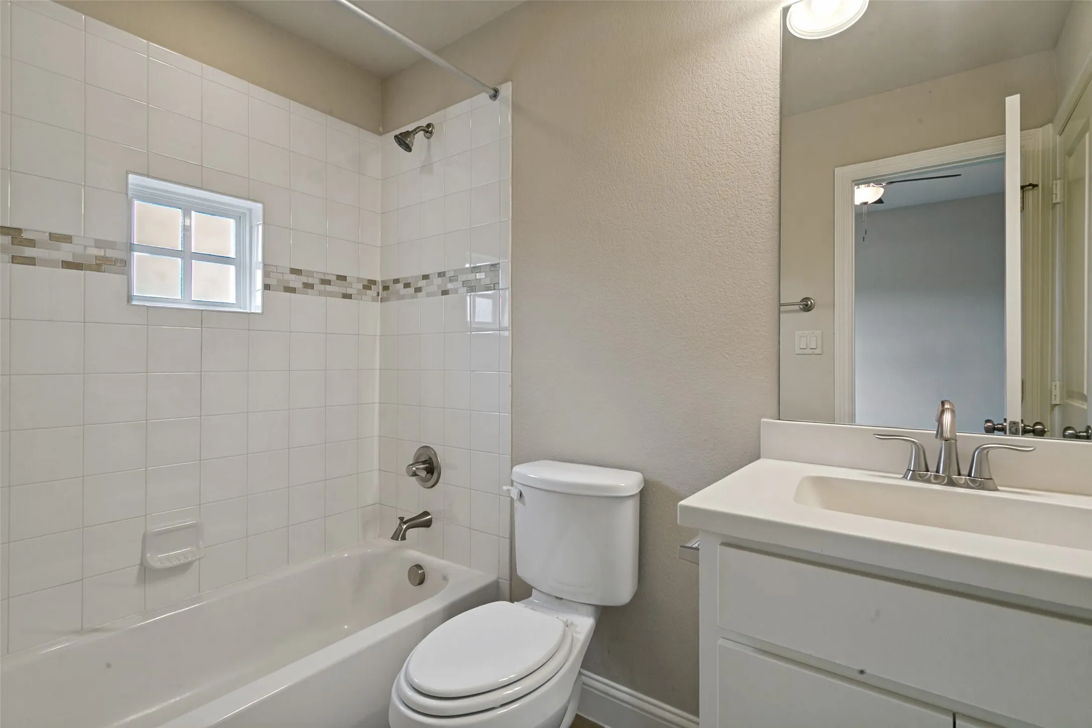 Single Family Residence For Rent in Dallas County , 766 E Main Street, Coppell, Texas 75019, 3 Bedroom, 3 Bathroom, 2 Garage spaces, 2,464 Sqft, built in 2012, mls#21309594, Real Estate Agent in Coppell, Homes For Rent in Dallas county, Homes For Rent in Coppell, Realtor in Coppell Texas, Real Estate Brokerage Independent Realty Texas, Luminita Cordes Realtor