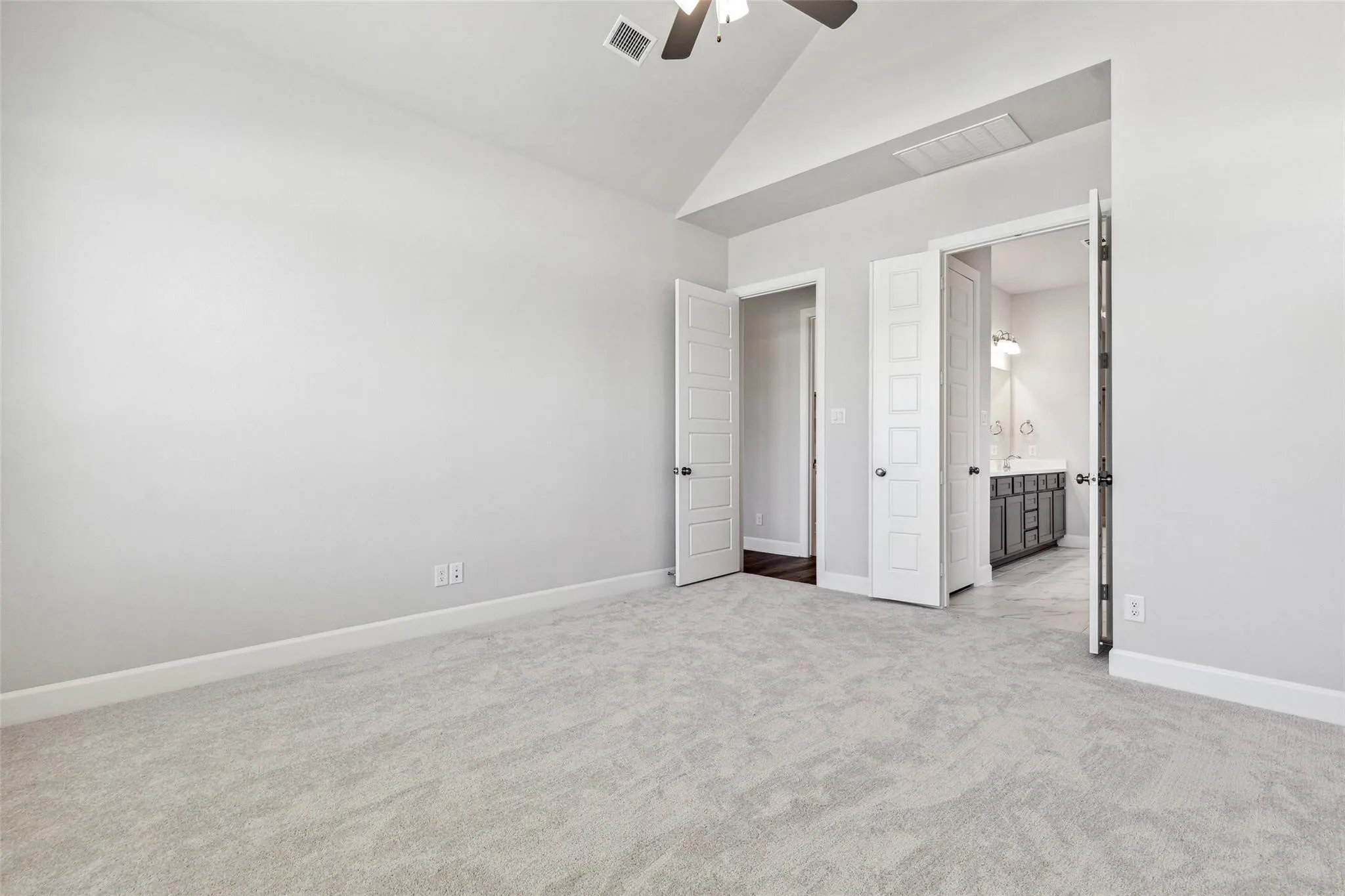 Single Family Residence For Sale in Johnson County , 2813 Trinity Ridge Street, Mansfield, Texas 76063, 4 Bedroom, 3 Bathroom, 2 Garage spaces, 2,672 Sqft, built in 2023, mls#21309172, Real Estate Agent in Mansfield, Homes For Sale in Johnson county, Homes For Sale in Mansfield, Realtor in Mansfield Texas, Real Estate Brokerage Independent Realty Texas, Luminita Cordes Realtor