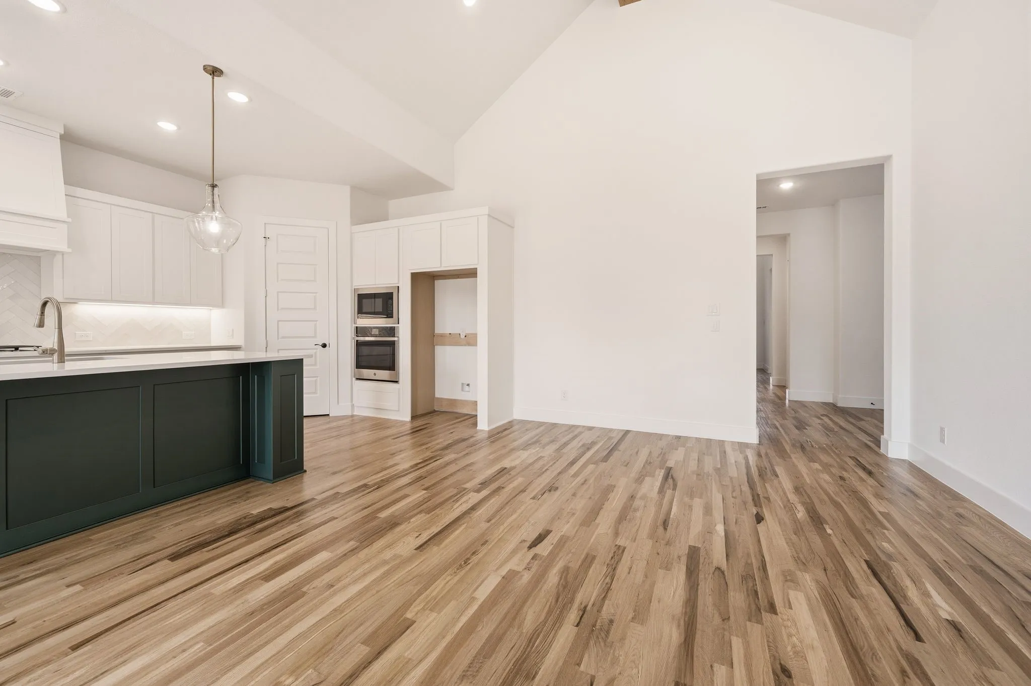Single Family Residence For Sale in Parker County , 910 Sandpiper Drive, Aledo, Texas 76008, 4 Bedroom, 4 Bathroom, Garage spaces, 3,045 Sqft, built in 2026, mls#21309628, Real Estate Agent in Aledo, Homes For Sale in Parker county, Homes For Sale in Aledo, Realtor in Aledo Texas, Real Estate Brokerage Independent Realty Texas, Luminita Cordes Realtor