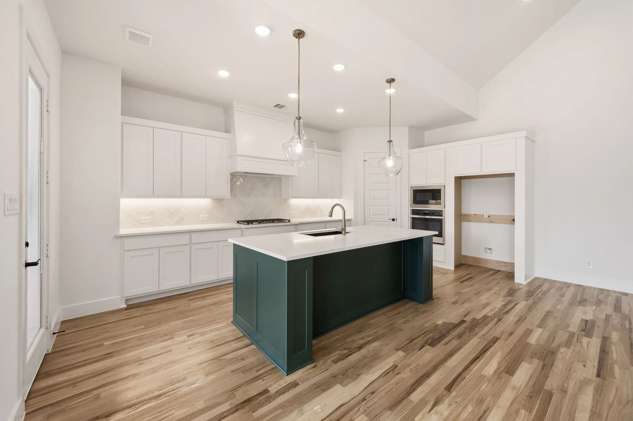 Single Family Residence For Sale in Parker County , 910 Sandpiper Drive, Aledo, Texas 76008, 4 Bedroom, 4 Bathroom, Garage spaces, 3,045 Sqft, built in 2026, mls#21309628, Real Estate Agent in Aledo, Homes For Sale in Parker county, Homes For Sale in Aledo, Realtor in Aledo Texas, Real Estate Brokerage Independent Realty Texas, Luminita Cordes Realtor