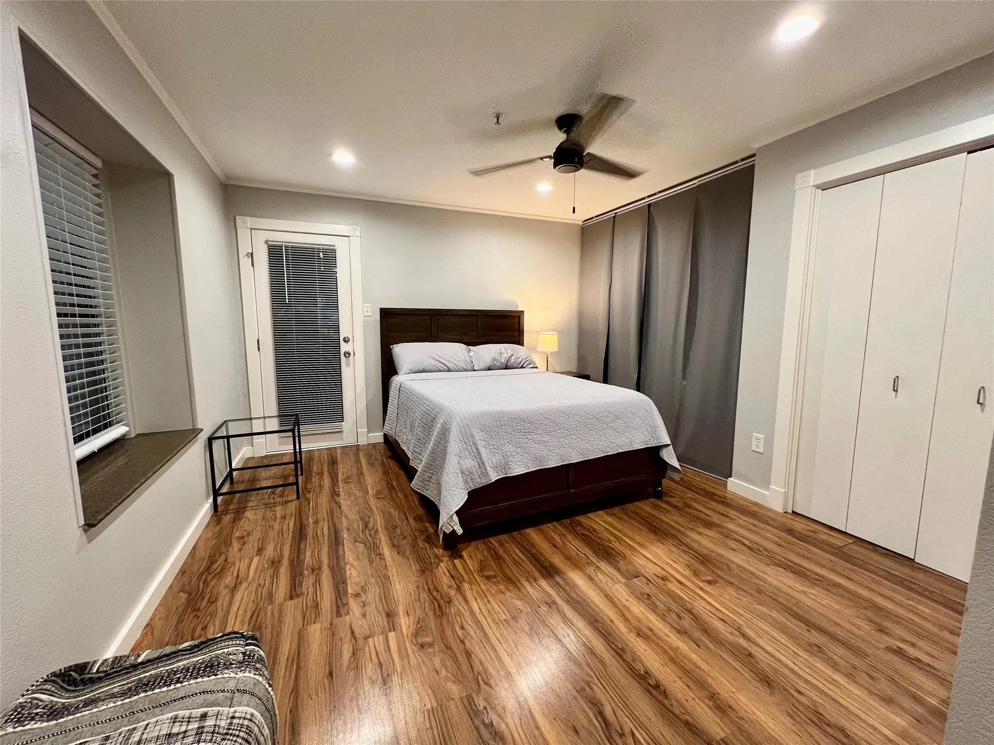 Apartment For Rent in Dallas County , 5969 Lewis Street 201, Dallas, Texas 75206, 1 Bedroom, 1 Bathroom, Garage spaces, 595 Sqft, built in 1986, mls#21309630, Real Estate Agent in Dallas, Homes For Rent in Dallas county, Homes For Rent in Dallas, Realtor in Dallas Texas, Real Estate Brokerage Independent Realty Texas, Luminita Cordes Realtor
