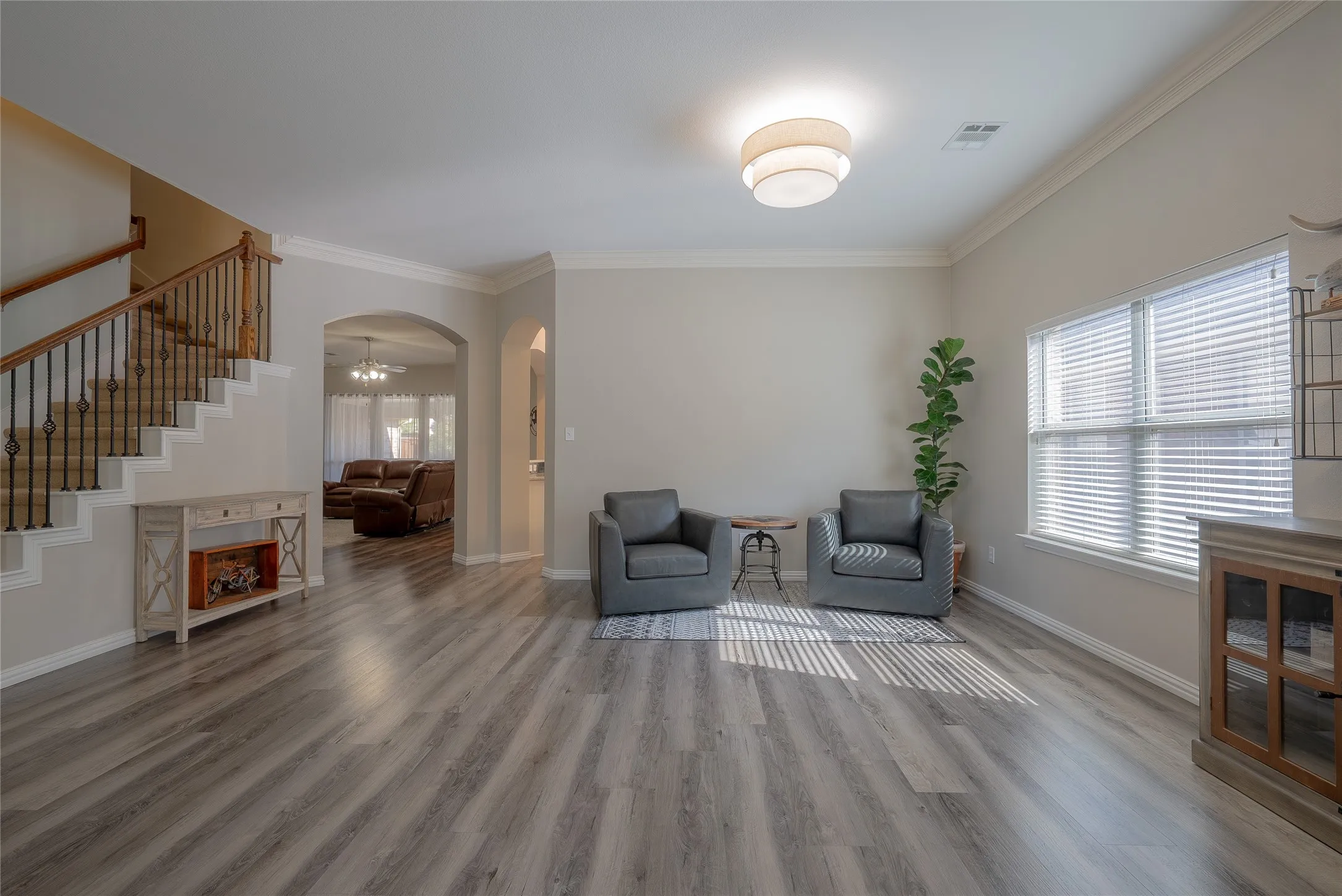 Single Family Residence For Sale in Collin County , 6208 Brownstone Drive, Mc Kinney, Texas 75070, 4 Bedroom, 2 Bathroom, 2 Garage spaces, 2,925 Sqft, built in 2004, mls#21307200, Real Estate Agent in Mc Kinney, Homes For Sale in Collin county, Homes For Sale in Mc Kinney, Realtor in Mc Kinney Texas, Real Estate Brokerage Independent Realty Texas, Luminita Cordes Realtor