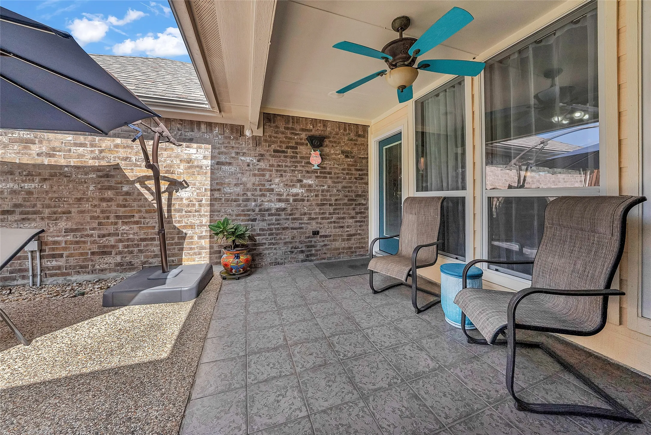 Single Family Residence For Sale in Collin County , 6208 Brownstone Drive, Mc Kinney, Texas 75070, 4 Bedroom, 2 Bathroom, 2 Garage spaces, 2,925 Sqft, built in 2004, mls#21307200, Real Estate Agent in Mc Kinney, Homes For Sale in Collin county, Homes For Sale in Mc Kinney, Realtor in Mc Kinney Texas, Real Estate Brokerage Independent Realty Texas, Luminita Cordes Realtor