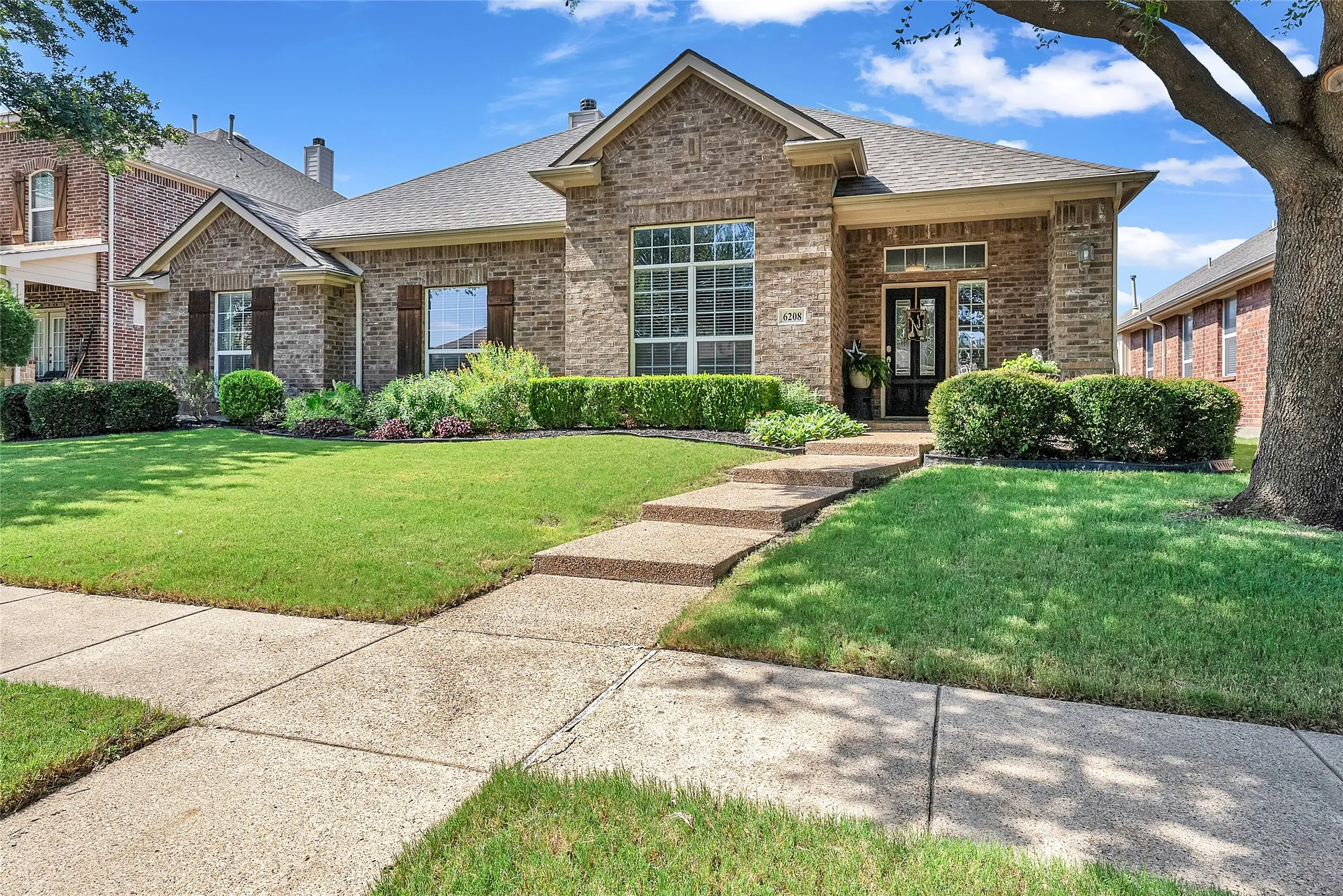 Single Family Residence For Sale in Collin County , 6208 Brownstone Drive, Mc Kinney, Texas 75070, 4 Bedroom, 2 Bathroom, 2 Garage spaces, 2,925 Sqft, built in 2004, mls#21307200, Real Estate Agent in Mc Kinney, Homes For Sale in Collin county, Homes For Sale in Mc Kinney, Realtor in Mc Kinney Texas, Real Estate Brokerage Independent Realty Texas, Luminita Cordes Realtor