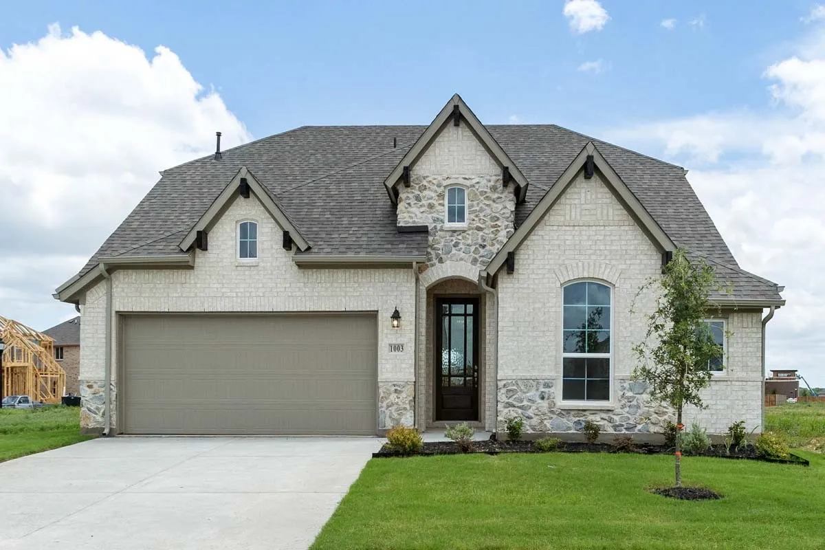Single Family Residence For Sale in Denton County , 1003 Cumberland Drive, Justin, Texas 76247, 4 Bedroom, 3 Bathroom, 2 Garage spaces, 3,019 Sqft, built in 2026, mls#21309658, Real Estate Agent in Justin, Homes For Sale in Denton county, Homes For Sale in Justin, Realtor in Justin Texas, Real Estate Brokerage Independent Realty Texas, Luminita Cordes Realtor