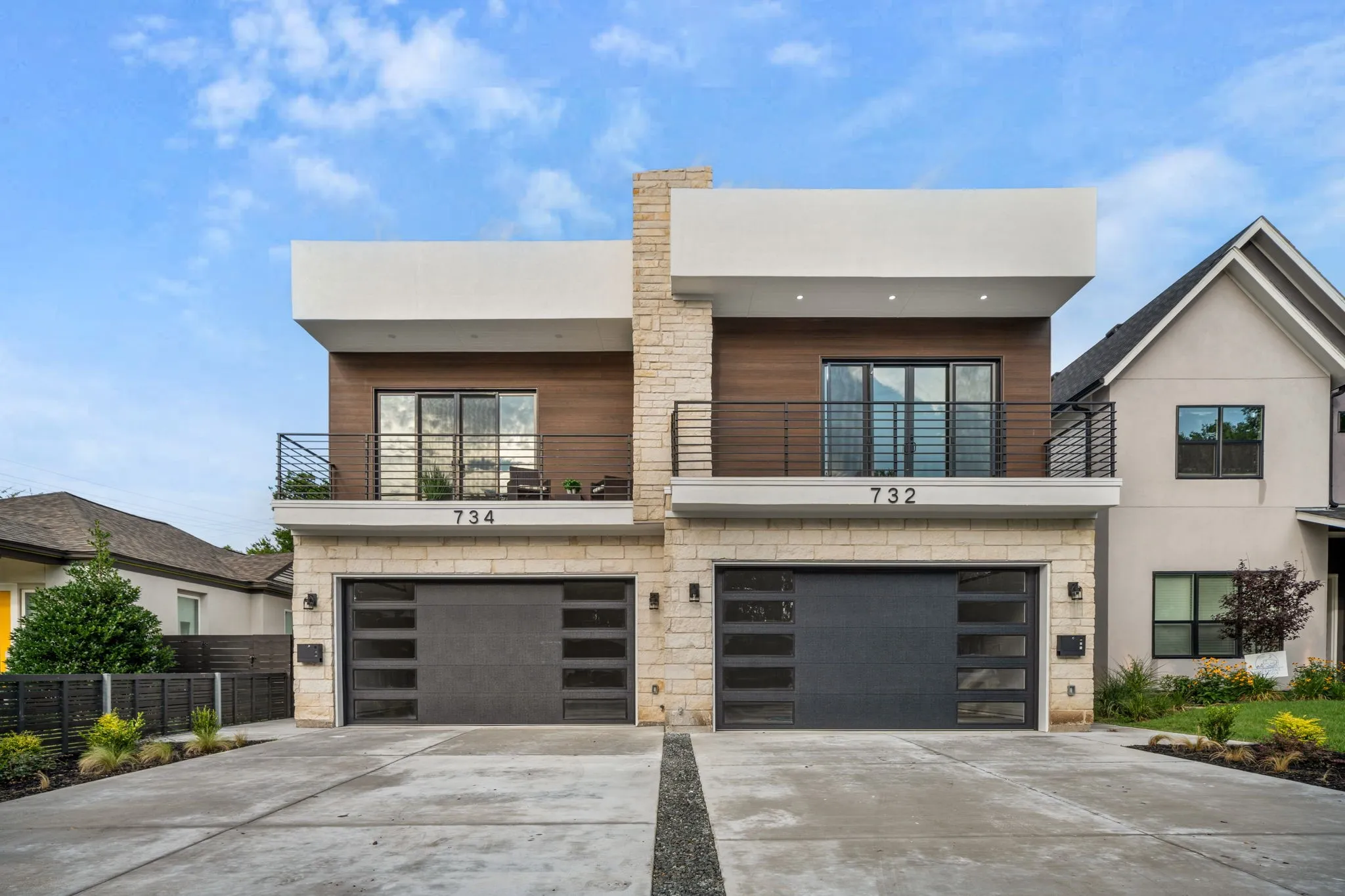 Single Family Residence For Sale in Dallas County , 734 Cedar Hill Avenue, Dallas, Texas 75208, 3 Bedroom, 3 Bathroom, 2 Garage spaces, 2,647 Sqft, built in 2026, mls#21306777, Real Estate Agent in Dallas, Homes For Sale in Dallas county, Homes For Sale in Dallas, Realtor in Dallas Texas, Real Estate Brokerage Independent Realty Texas, Luminita Cordes Realtor