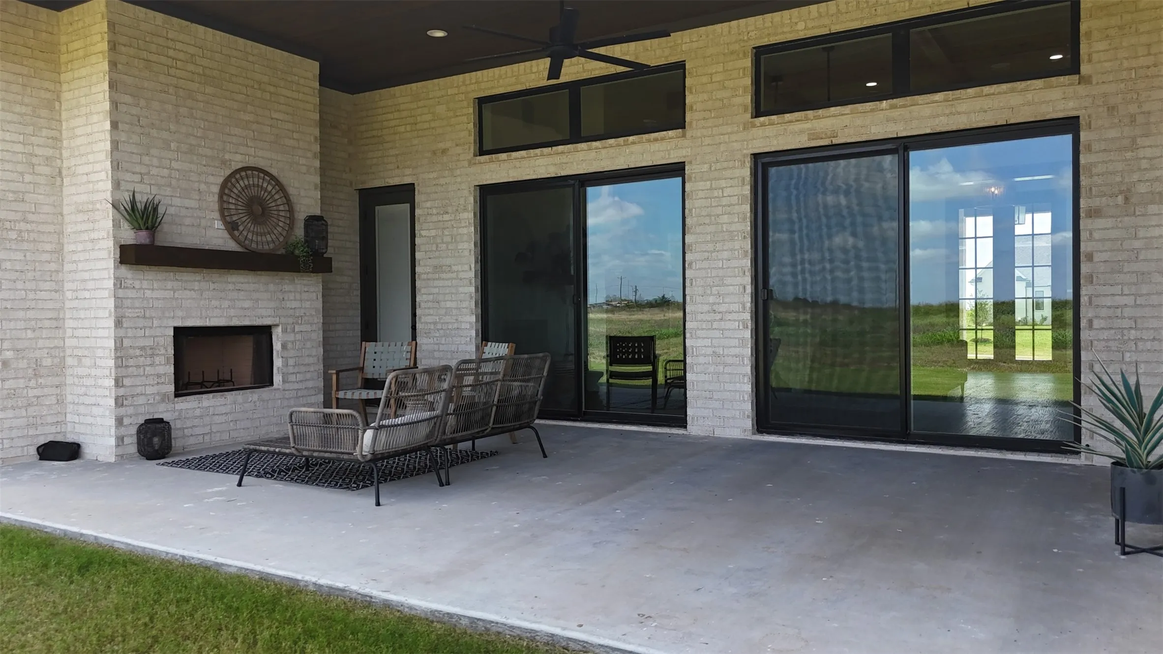 Single Family Residence For Sale in Ellis County , 130 Adilynn Trail, Maypearl, Texas 76084, 4 Bedroom, 3 Bathroom, 3 Garage spaces, 3,089 Sqft, built in 2026, mls#21309248, Real Estate Agent in Maypearl, Homes For Sale in Ellis county, Homes For Sale in Maypearl, Realtor in Maypearl Texas, Real Estate Brokerage Independent Realty Texas, Luminita Cordes Realtor