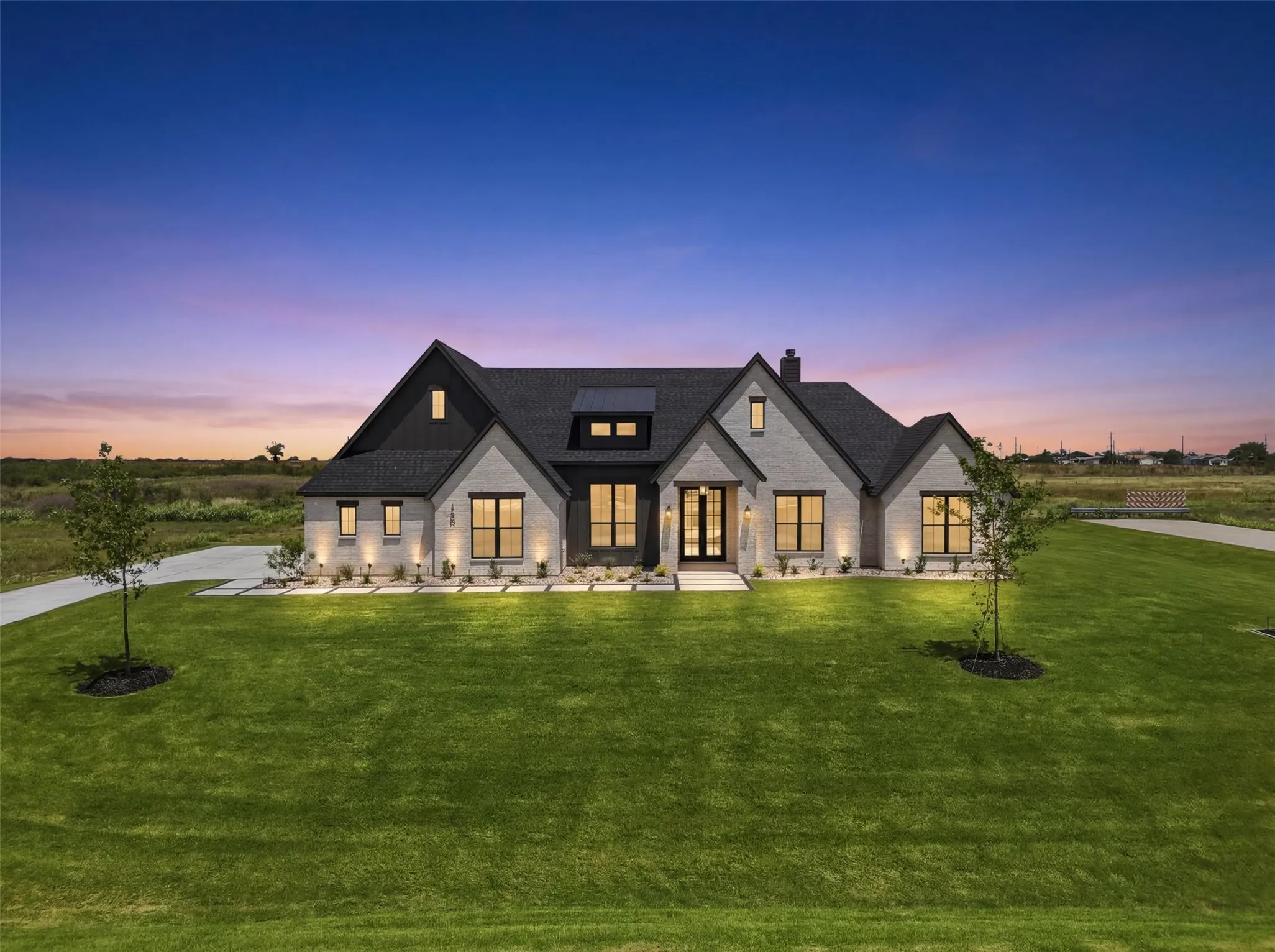 Single Family Residence For Sale in Ellis County , 130 Adilynn Trail, Maypearl, Texas 76084, 4 Bedroom, 3 Bathroom, 3 Garage spaces, 3,089 Sqft, built in 2026, mls#21309248, Real Estate Agent in Maypearl, Homes For Sale in Ellis county, Homes For Sale in Maypearl, Realtor in Maypearl Texas, Real Estate Brokerage Independent Realty Texas, Luminita Cordes Realtor