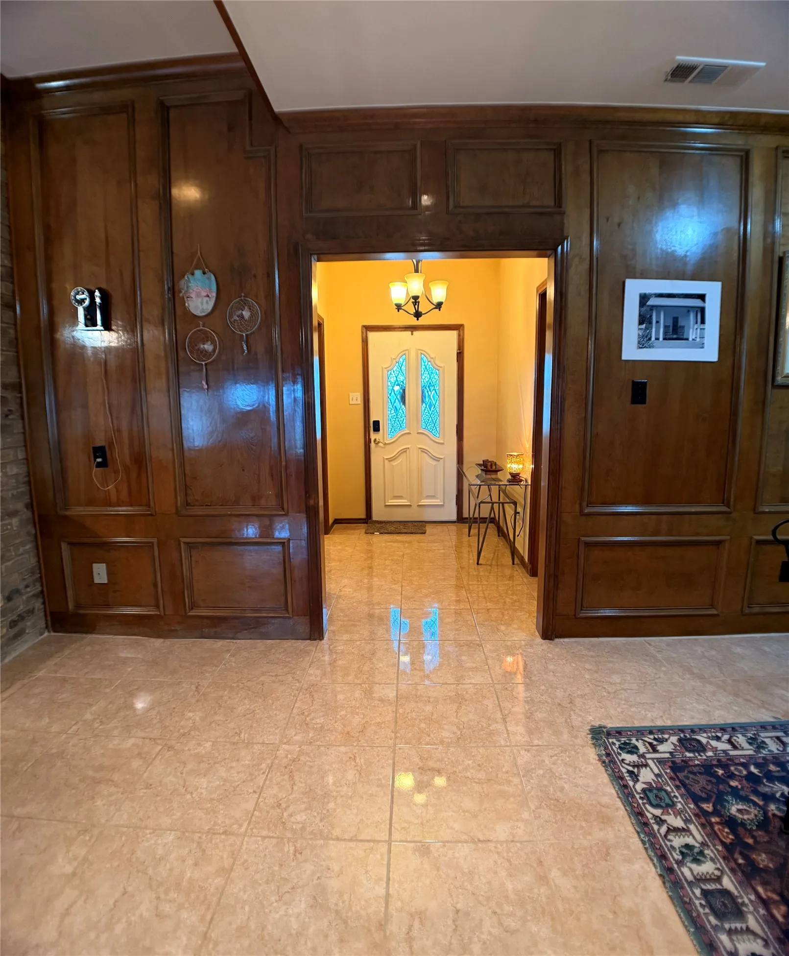 Single Family Residence For Sale in Dallas County , 2806 Harpers Ferry Lane, Garland, Texas 75043, 3 Bedroom, 3 Bathroom, 2 Garage spaces, 2,433 Sqft, built in 1981, mls#21309566, Real Estate Agent in Garland, Homes For Sale in Dallas county, Homes For Sale in Garland, Realtor in Garland Texas, Real Estate Brokerage Independent Realty Texas, Luminita Cordes Realtor