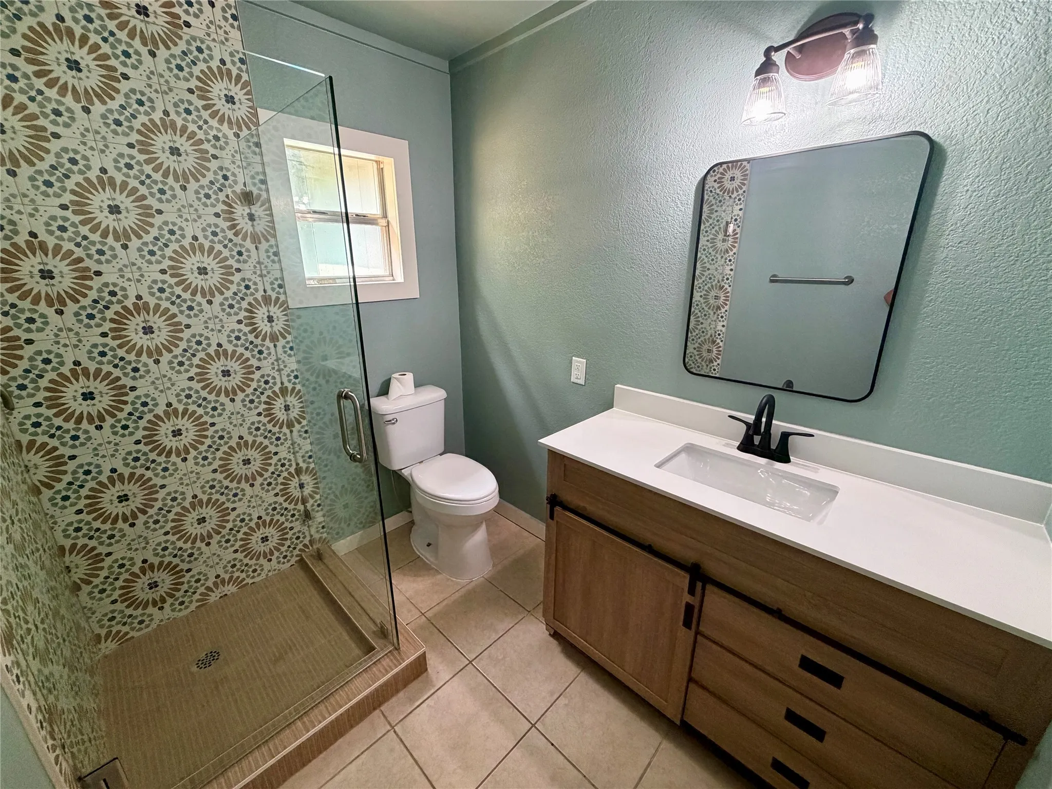 Single Family Residence For Sale in Eastland County , 1810 Highway 570, Eastland, Texas 76448, 3 Bedroom, 3 Bathroom, 1 Garage spaces, 3,230 Sqft, built in 1945, Price $510,000, mls#21309390, Real Estate Agent in Eastland, Homes For Sale in Eastland county, Homes For Sale in Eastland, Realtor in Eastland Texas, Real Estate Brokerage Independent Realty Texas, Luminita Cordes Realtor
