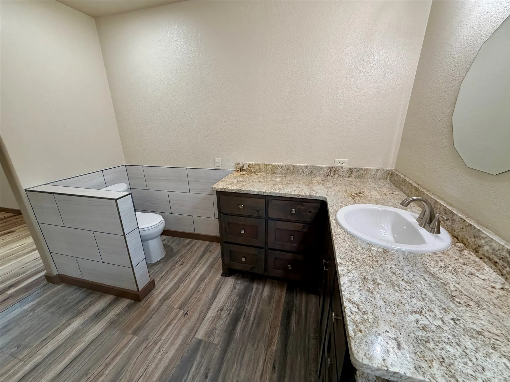 Single Family Residence For Sale in Eastland County , 1810 Highway 570, Eastland, Texas 76448, 3 Bedroom, 3 Bathroom, 1 Garage spaces, 3,230 Sqft, built in 1945, Price $510,000, mls#21309390, Real Estate Agent in Eastland, Homes For Sale in Eastland county, Homes For Sale in Eastland, Realtor in Eastland Texas, Real Estate Brokerage Independent Realty Texas, Luminita Cordes Realtor