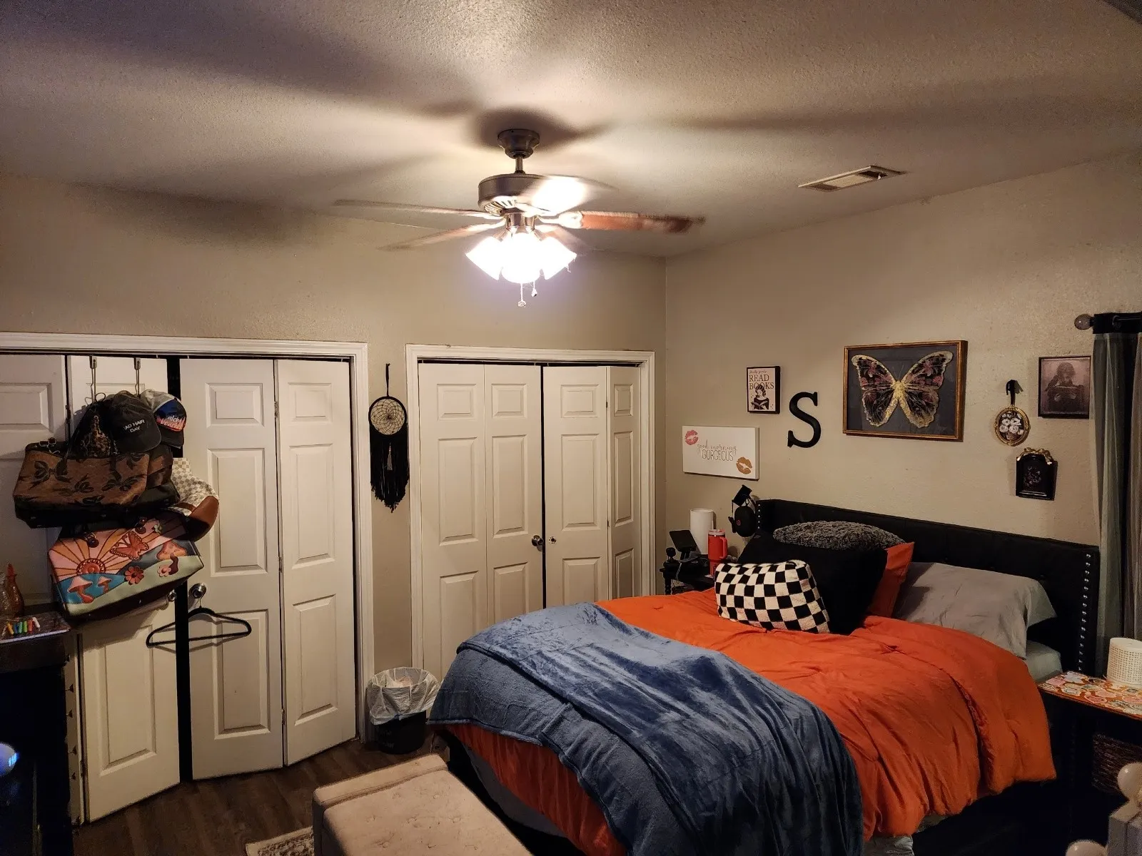 Single Family Residence For Sale in Ellis County , 810 S Sherman Street, Ennis, Texas 75119, 2 Bedroom, 2 Bathroom, Garage spaces, 1,230 Sqft, built in 2008, mls#21287313, Real Estate Agent in Ennis, Homes For Sale in Ellis county, Homes For Sale in Ennis, Realtor in Ennis Texas, Real Estate Brokerage Independent Realty Texas, Luminita Cordes Realtor