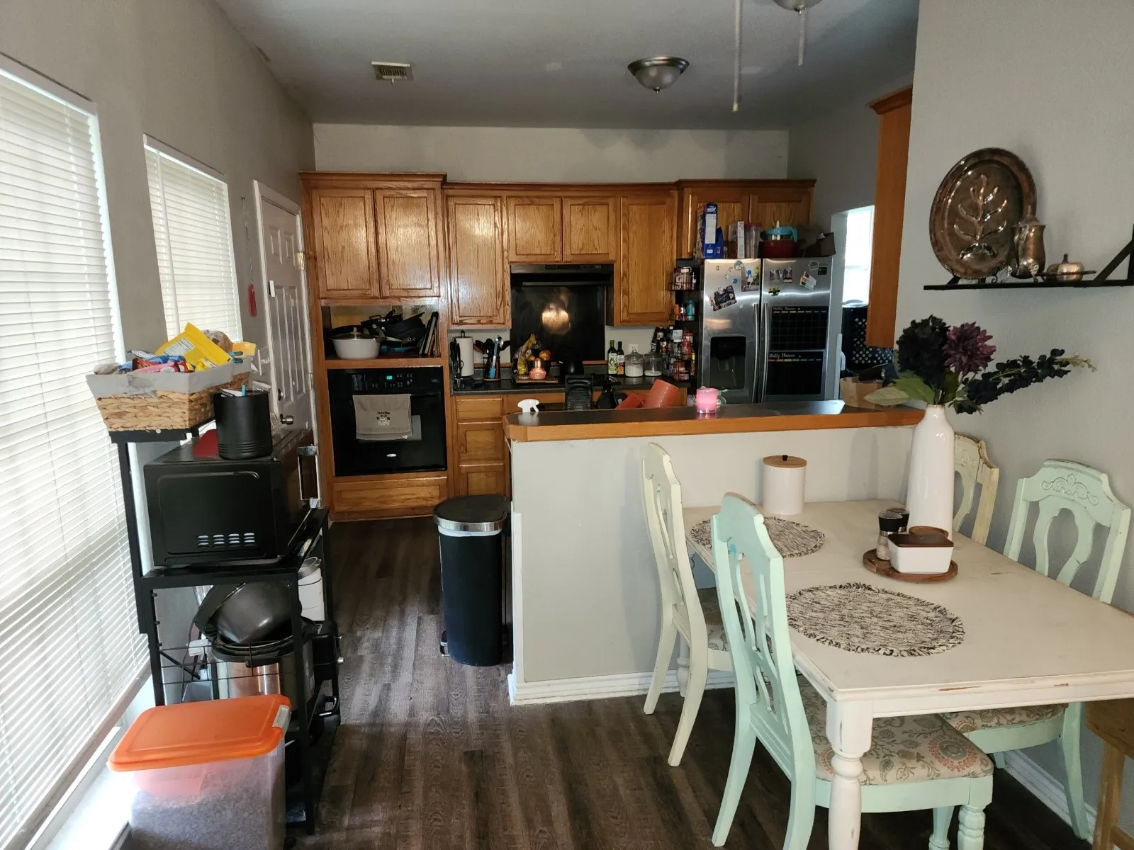 Single Family Residence For Sale in Ellis County , 810 S Sherman Street, Ennis, Texas 75119, 2 Bedroom, 2 Bathroom, Garage spaces, 1,230 Sqft, built in 2008, mls#21287313, Real Estate Agent in Ennis, Homes For Sale in Ellis county, Homes For Sale in Ennis, Realtor in Ennis Texas, Real Estate Brokerage Independent Realty Texas, Luminita Cordes Realtor