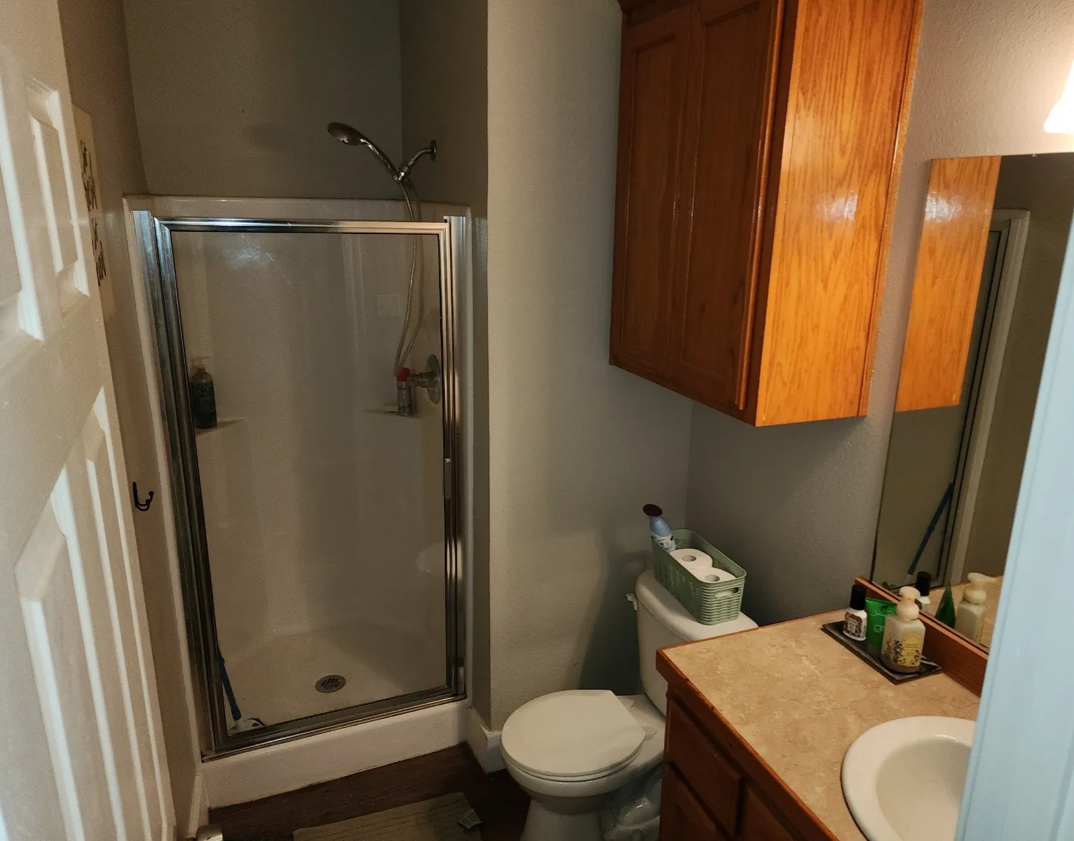 Single Family Residence For Sale in Ellis County , 810 S Sherman Street, Ennis, Texas 75119, 2 Bedroom, 2 Bathroom, Garage spaces, 1,230 Sqft, built in 2008, mls#21287313, Real Estate Agent in Ennis, Homes For Sale in Ellis county, Homes For Sale in Ennis, Realtor in Ennis Texas, Real Estate Brokerage Independent Realty Texas, Luminita Cordes Realtor