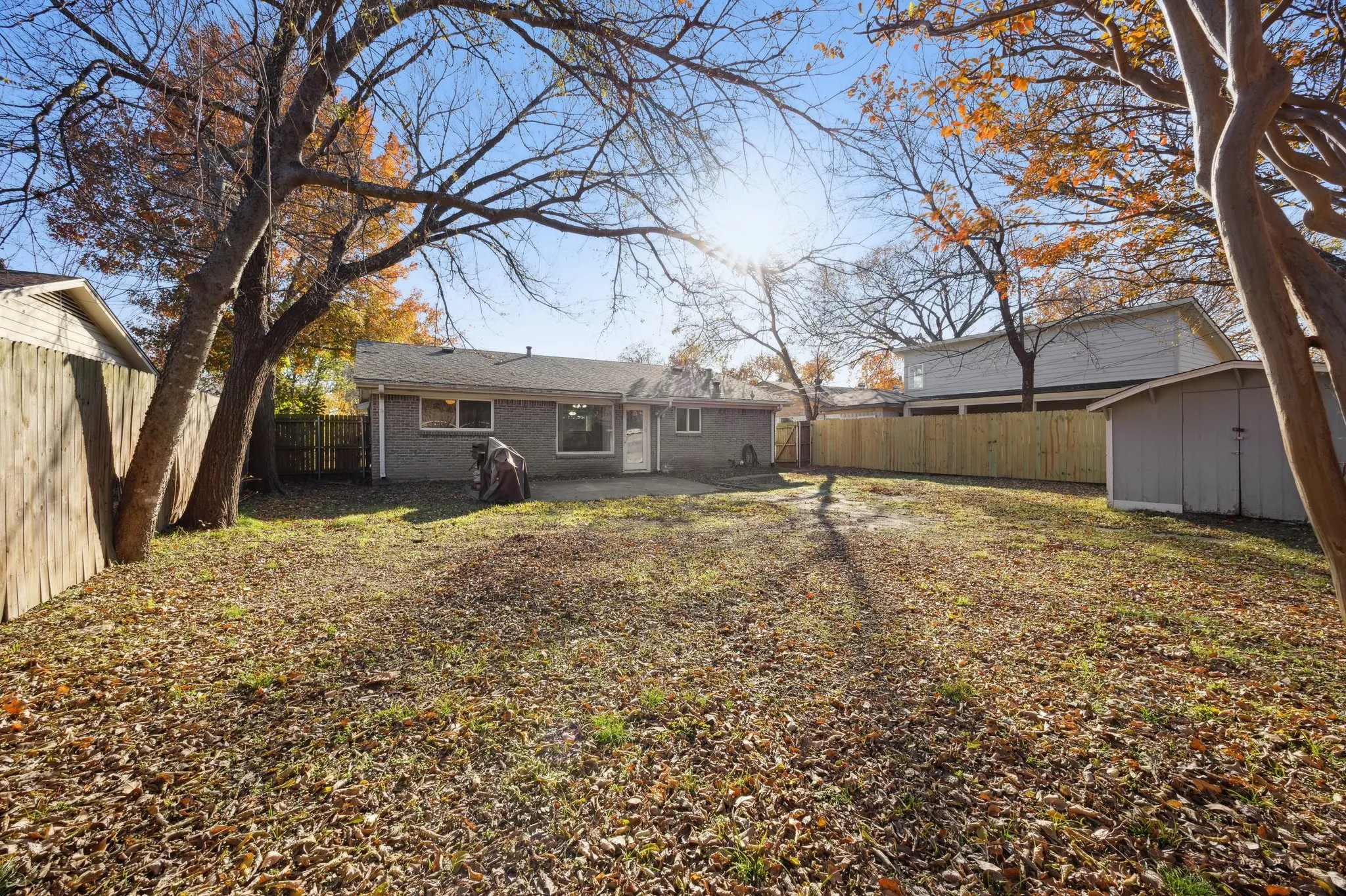 Single Family Residence For Sale in Dallas County , 613 La Salle Drive, Richardson, Texas 75081, 3 Bedroom, 2 Bathroom, 1 Garage spaces, 1,138 Sqft, built in 1960, mls#21309709, Real Estate Agent in Richardson, Homes For Sale in Dallas county, Homes For Sale in Richardson, Realtor in Richardson Texas, Real Estate Brokerage Independent Realty Texas, Luminita Cordes Realtor