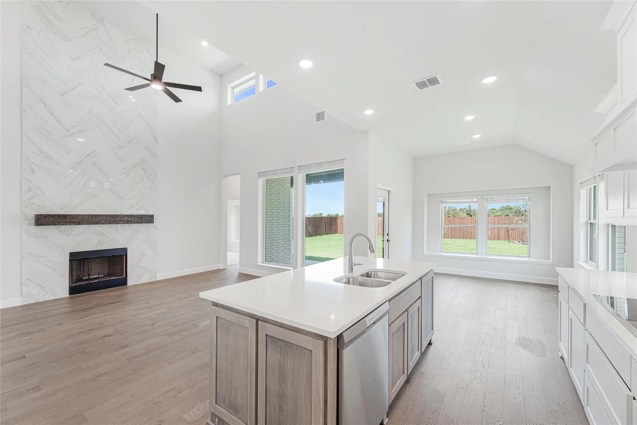 Single Family Residence For Sale in Ellis County , 549 Red Maple Road, Waxahachie, Texas 75165, 4 Bedroom, 4 Bathroom, 2 Garage spaces, 2,849 Sqft, built in 2026, mls#21309720, Real Estate Agent in Waxahachie, Homes For Sale in Ellis county, Homes For Sale in Waxahachie, Realtor in Waxahachie Texas, Real Estate Brokerage Independent Realty Texas, Luminita Cordes Realtor