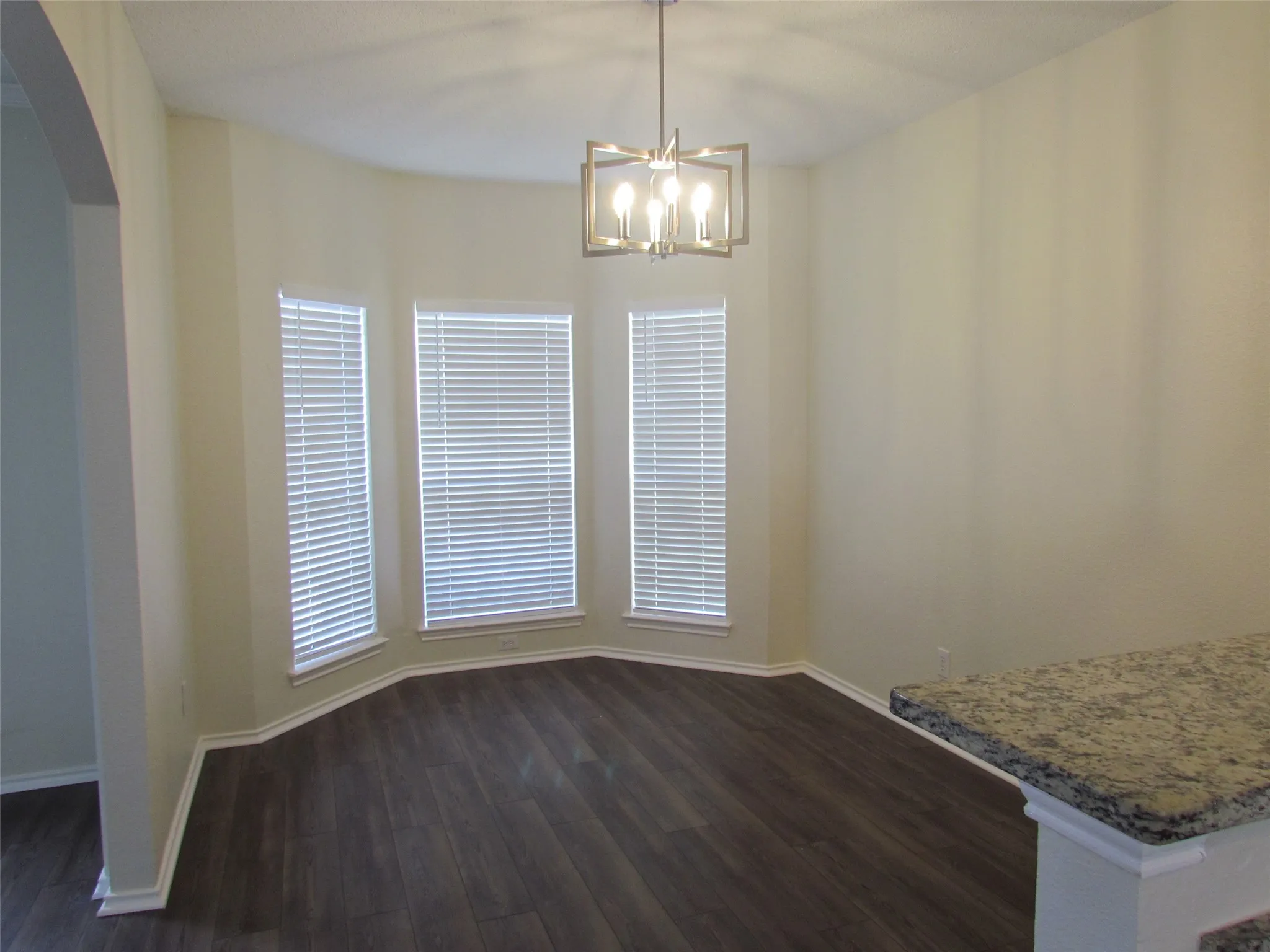 Single Family Residence For Rent in Rockwall County , 138 Blanchard Drive, Rockwall, Texas 75032, 4 Bedroom, 3 Bathroom, 2 Garage spaces, 3,063 Sqft, built in 2001, mls#21309734, Real Estate Agent in Rockwall, Homes For Rent in Rockwall county, Homes For Rent in Rockwall, Realtor in Rockwall Texas, Real Estate Brokerage Independent Realty Texas, Luminita Cordes Realtor