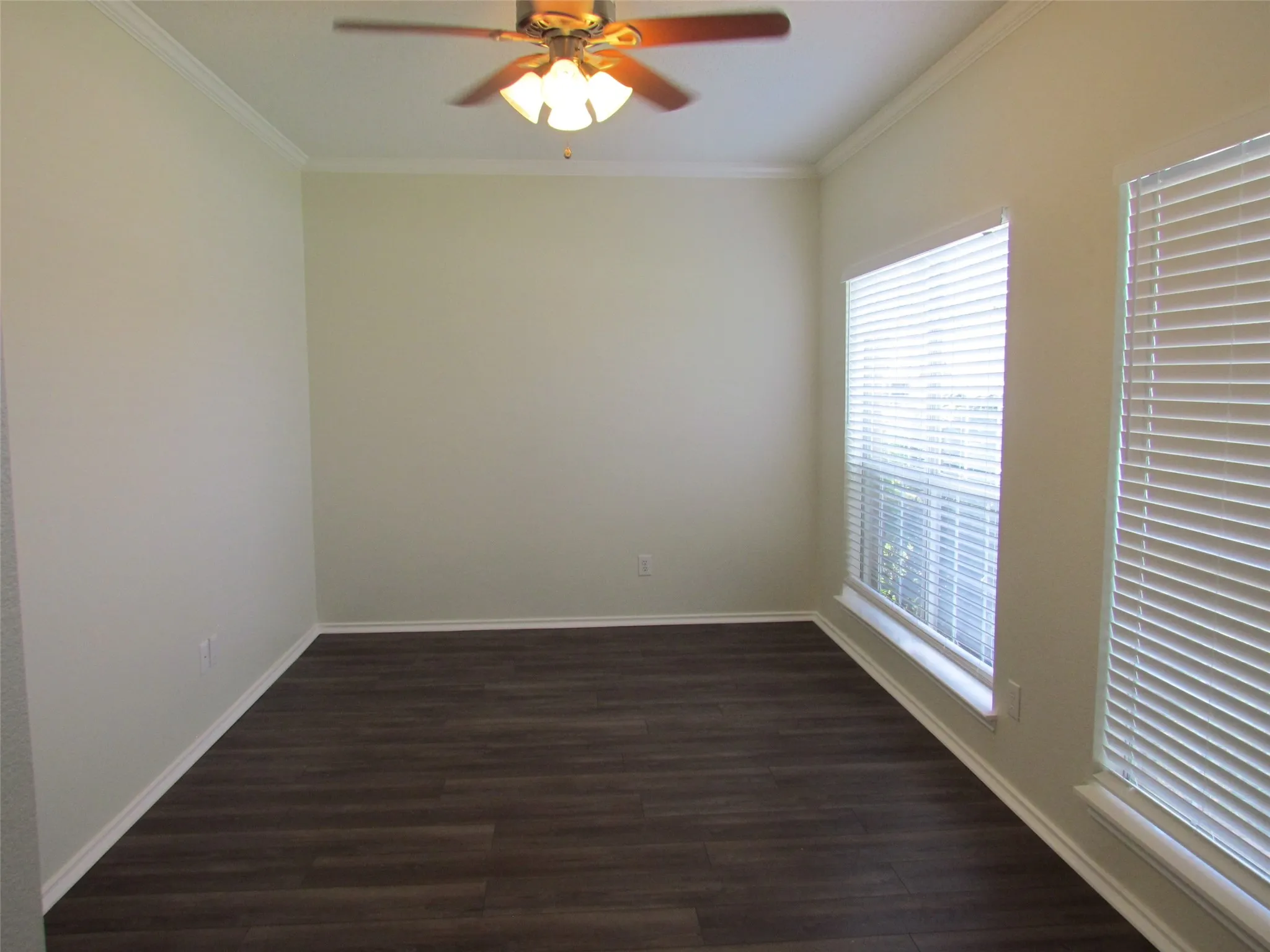 Single Family Residence For Rent in Rockwall County , 138 Blanchard Drive, Rockwall, Texas 75032, 4 Bedroom, 3 Bathroom, 2 Garage spaces, 3,063 Sqft, built in 2001, mls#21309734, Real Estate Agent in Rockwall, Homes For Rent in Rockwall county, Homes For Rent in Rockwall, Realtor in Rockwall Texas, Real Estate Brokerage Independent Realty Texas, Luminita Cordes Realtor
