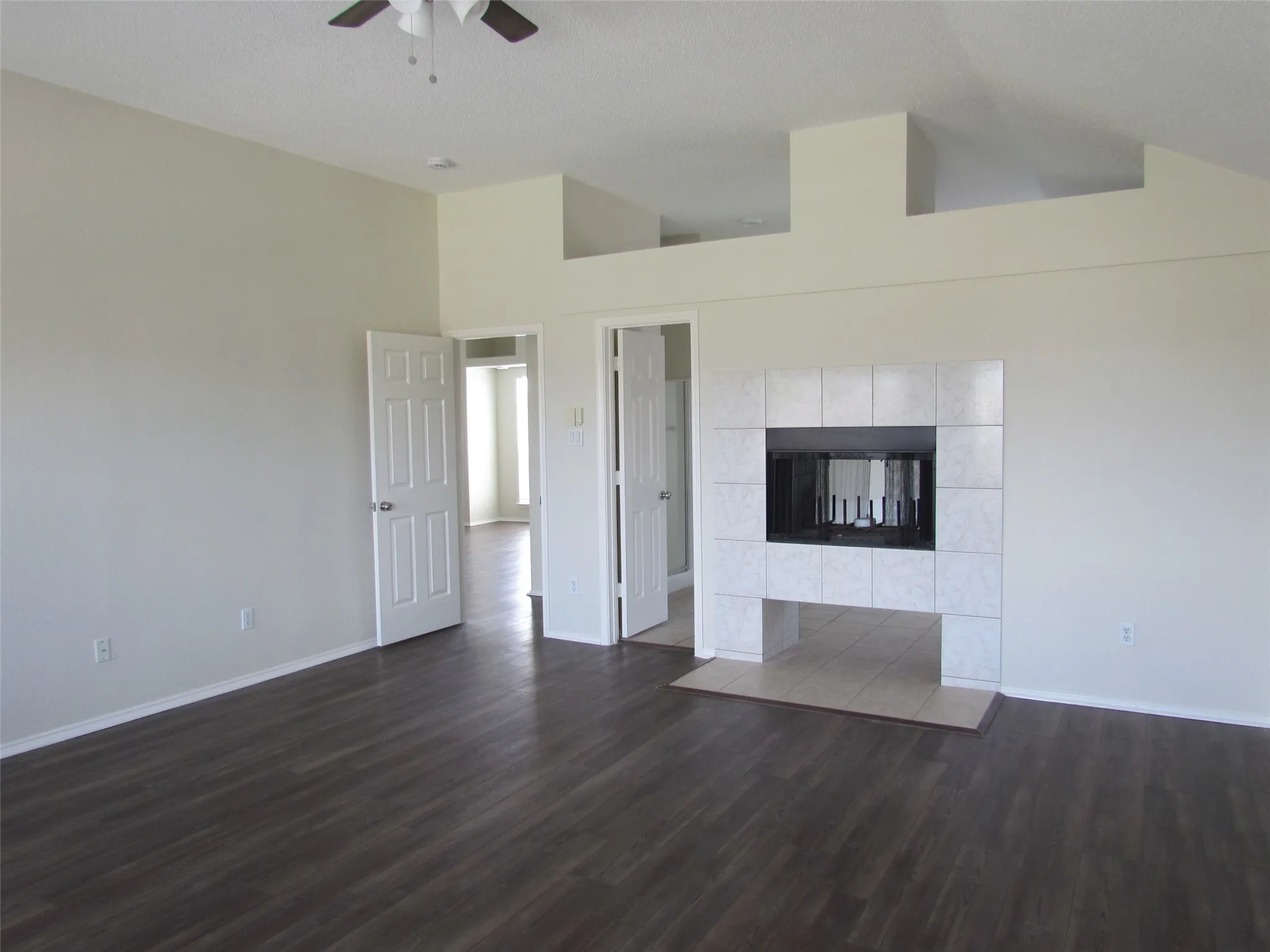 Single Family Residence For Rent in Rockwall County , 138 Blanchard Drive, Rockwall, Texas 75032, 4 Bedroom, 3 Bathroom, 2 Garage spaces, 3,063 Sqft, built in 2001, mls#21309734, Real Estate Agent in Rockwall, Homes For Rent in Rockwall county, Homes For Rent in Rockwall, Realtor in Rockwall Texas, Real Estate Brokerage Independent Realty Texas, Luminita Cordes Realtor
