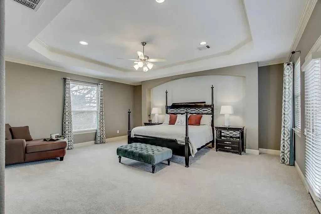 Single Family Residence For Rent in Dallas County , 4929 Homer Street, Dallas, Texas 75206, 3 Bedroom, 3 Bathroom, 2 Garage spaces, 2,541 Sqft, built in 2006, mls#21308942, Real Estate Agent in Dallas, Homes For Rent in Dallas county, Homes For Rent in Dallas, Realtor in Dallas Texas, Real Estate Brokerage Independent Realty Texas, Luminita Cordes Realtor