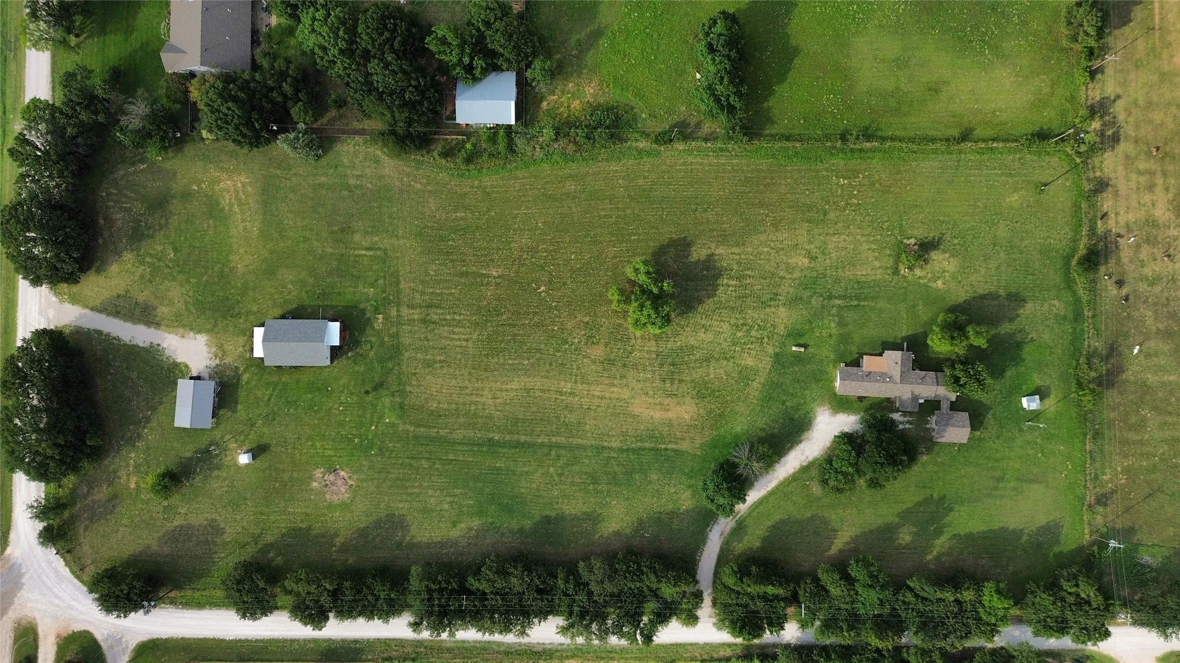 Mobile Home For Sale in Montague County , 1306 Winn Road, Bowie, Texas 76230, 3 Bedroom, 1 Bathroom, Garage spaces, 1,064 Sqft, built in 0, Price $359,000, mls#21309044, Real Estate Agent in Bowie, Homes For Sale in Montague county, Homes For Sale in Bowie, Realtor in Bowie Texas, Real Estate Brokerage Independent Realty Texas, Luminita Cordes Realtor