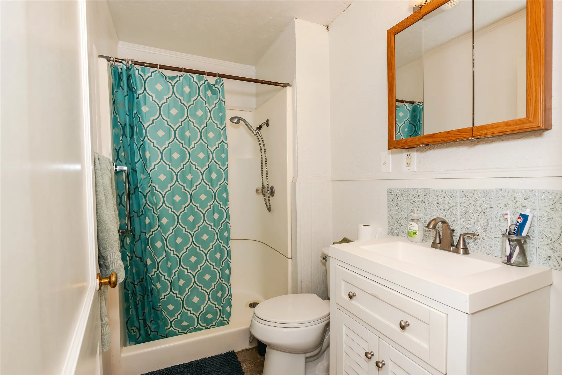 Mobile Home For Sale in Montague County , 1306 Winn Road, Bowie, Texas 76230, 3 Bedroom, 1 Bathroom, Garage spaces, 1,064 Sqft, built in 0, Price $359,000, mls#21309044, Real Estate Agent in Bowie, Homes For Sale in Montague county, Homes For Sale in Bowie, Realtor in Bowie Texas, Real Estate Brokerage Independent Realty Texas, Luminita Cordes Realtor