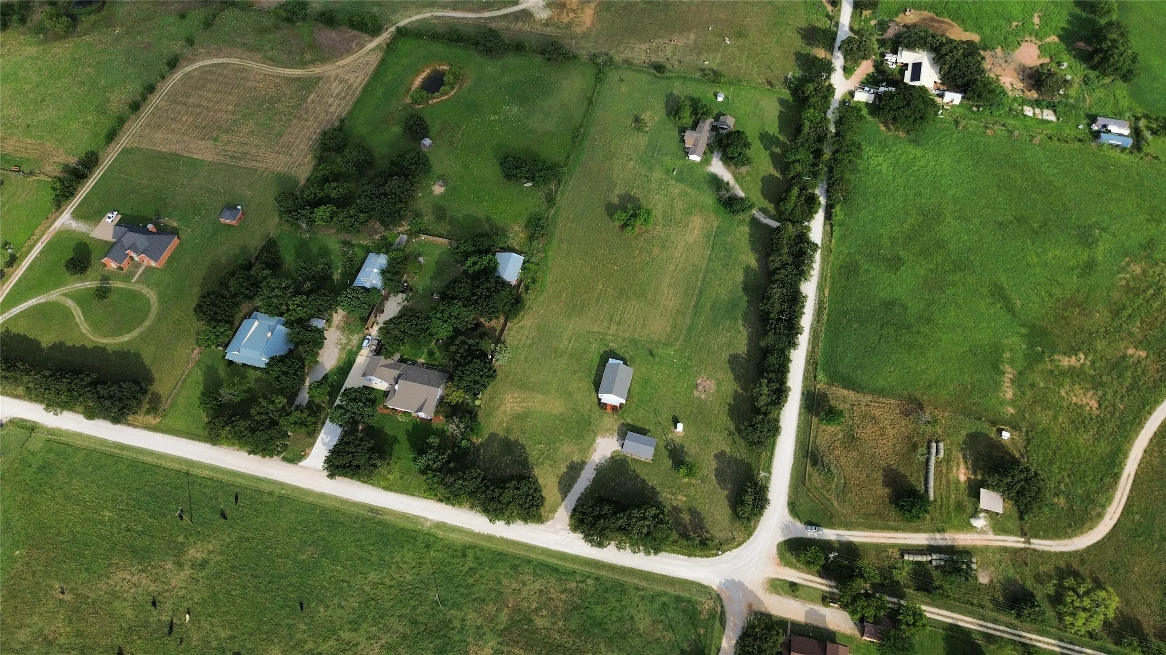 Mobile Home For Sale in Montague County , 1306 Winn Road, Bowie, Texas 76230, 3 Bedroom, 1 Bathroom, Garage spaces, 1,064 Sqft, built in 0, Price $359,000, mls#21309044, Real Estate Agent in Bowie, Homes For Sale in Montague county, Homes For Sale in Bowie, Realtor in Bowie Texas, Real Estate Brokerage Independent Realty Texas, Luminita Cordes Realtor