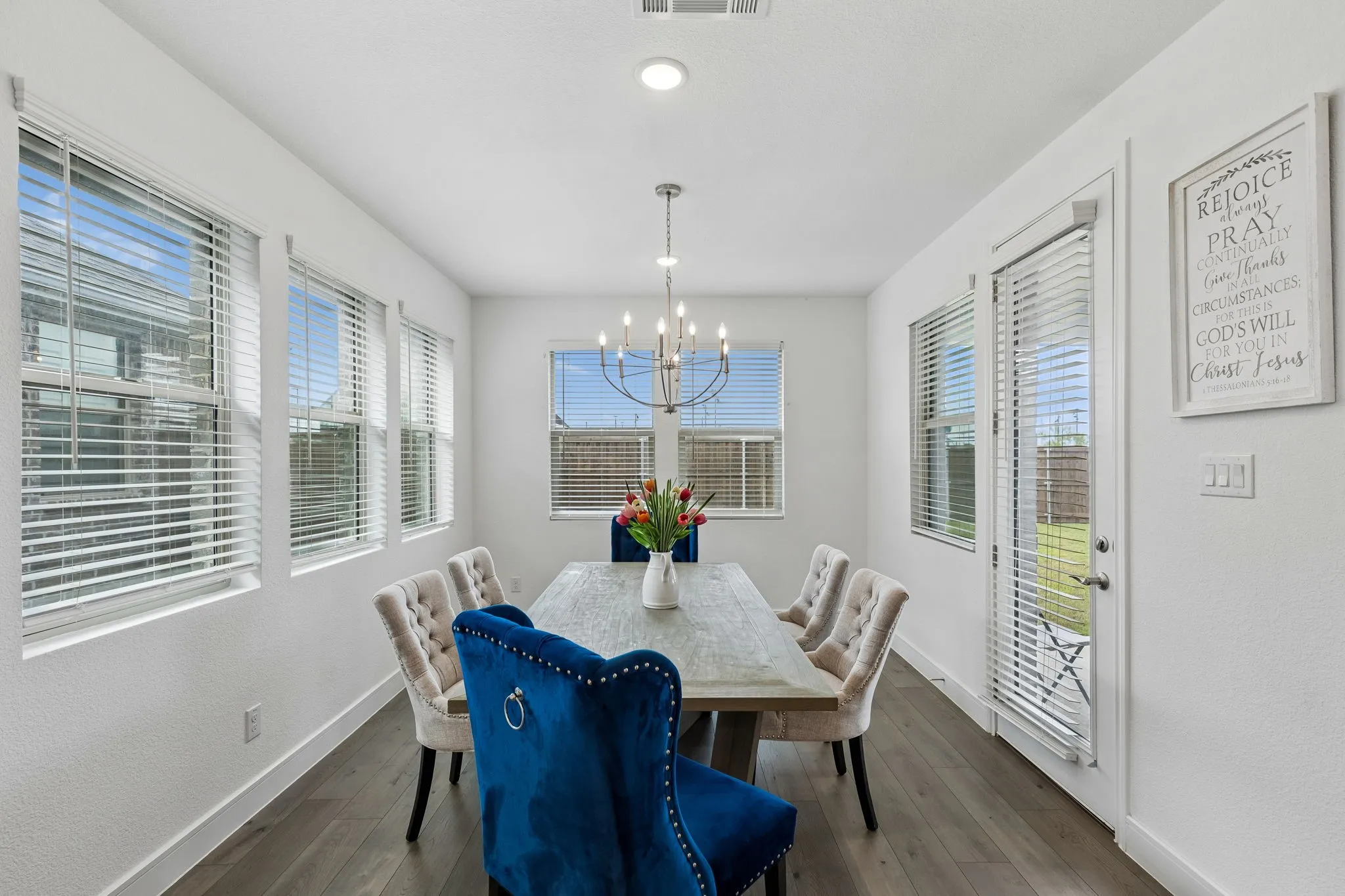 Single Family Residence For Sale in Collin County , 818 Emerald Heights, Lavon, Texas 75166, 4 Bedroom, 4 Bathroom, 3 Garage spaces, 3,630 Sqft, built in 2023, mls#21303824, Real Estate Agent in Lavon, Homes For Sale in Collin county, Homes For Sale in Lavon, Realtor in Lavon Texas, Real Estate Brokerage Independent Realty Texas, Luminita Cordes Realtor