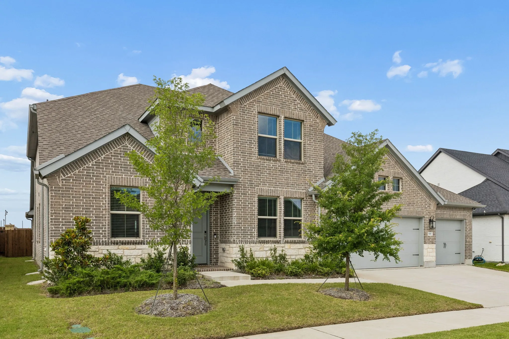 Single Family Residence For Sale in Collin County , 818 Emerald Heights, Lavon, Texas 75166, 4 Bedroom, 4 Bathroom, 3 Garage spaces, 3,630 Sqft, built in 2023, mls#21303824, Real Estate Agent in Lavon, Homes For Sale in Collin county, Homes For Sale in Lavon, Realtor in Lavon Texas, Real Estate Brokerage Independent Realty Texas, Luminita Cordes Realtor