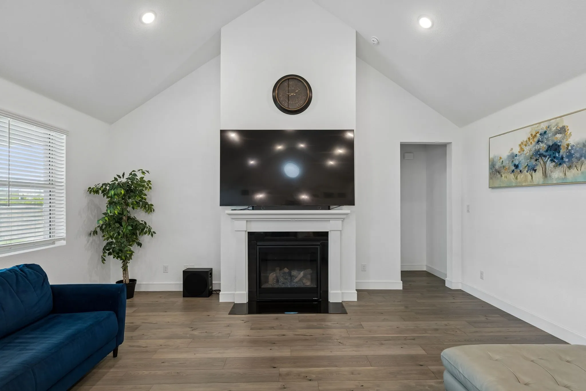 Single Family Residence For Sale in Collin County , 818 Emerald Heights, Lavon, Texas 75166, 4 Bedroom, 4 Bathroom, 3 Garage spaces, 3,630 Sqft, built in 2023, mls#21303824, Real Estate Agent in Lavon, Homes For Sale in Collin county, Homes For Sale in Lavon, Realtor in Lavon Texas, Real Estate Brokerage Independent Realty Texas, Luminita Cordes Realtor