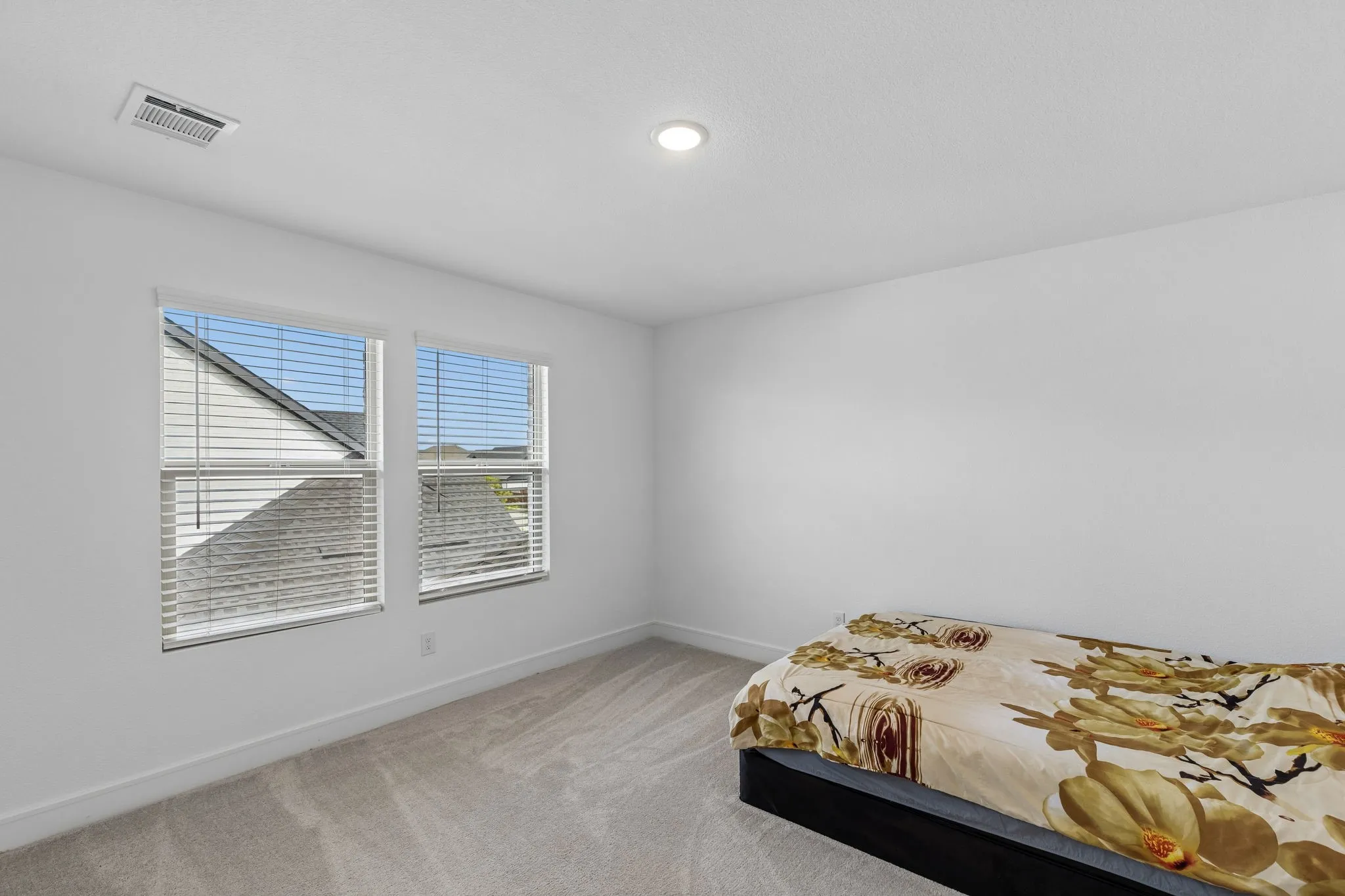 Single Family Residence For Sale in Collin County , 818 Emerald Heights, Lavon, Texas 75166, 4 Bedroom, 4 Bathroom, 3 Garage spaces, 3,630 Sqft, built in 2023, mls#21303824, Real Estate Agent in Lavon, Homes For Sale in Collin county, Homes For Sale in Lavon, Realtor in Lavon Texas, Real Estate Brokerage Independent Realty Texas, Luminita Cordes Realtor