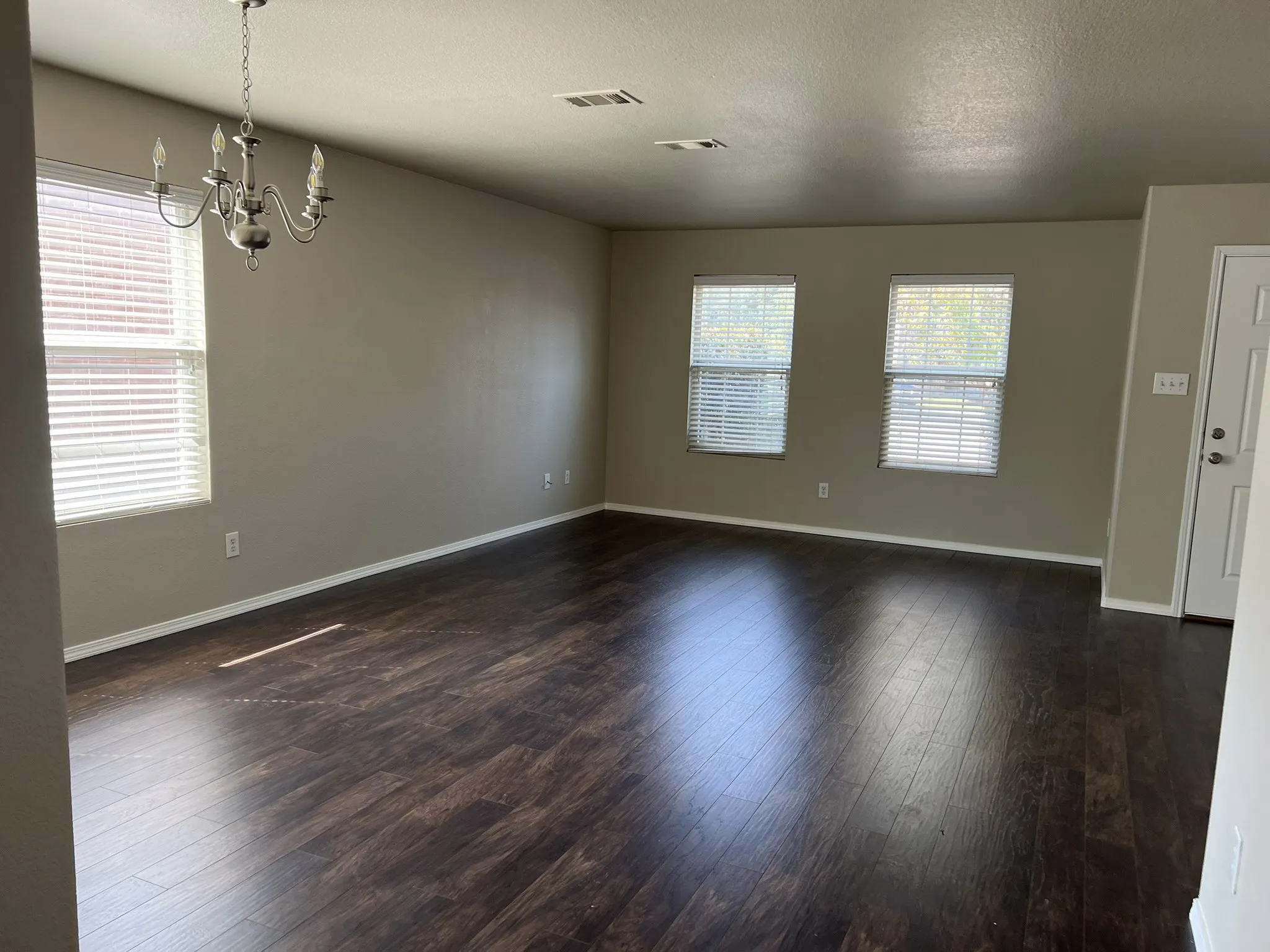 formal living / dining