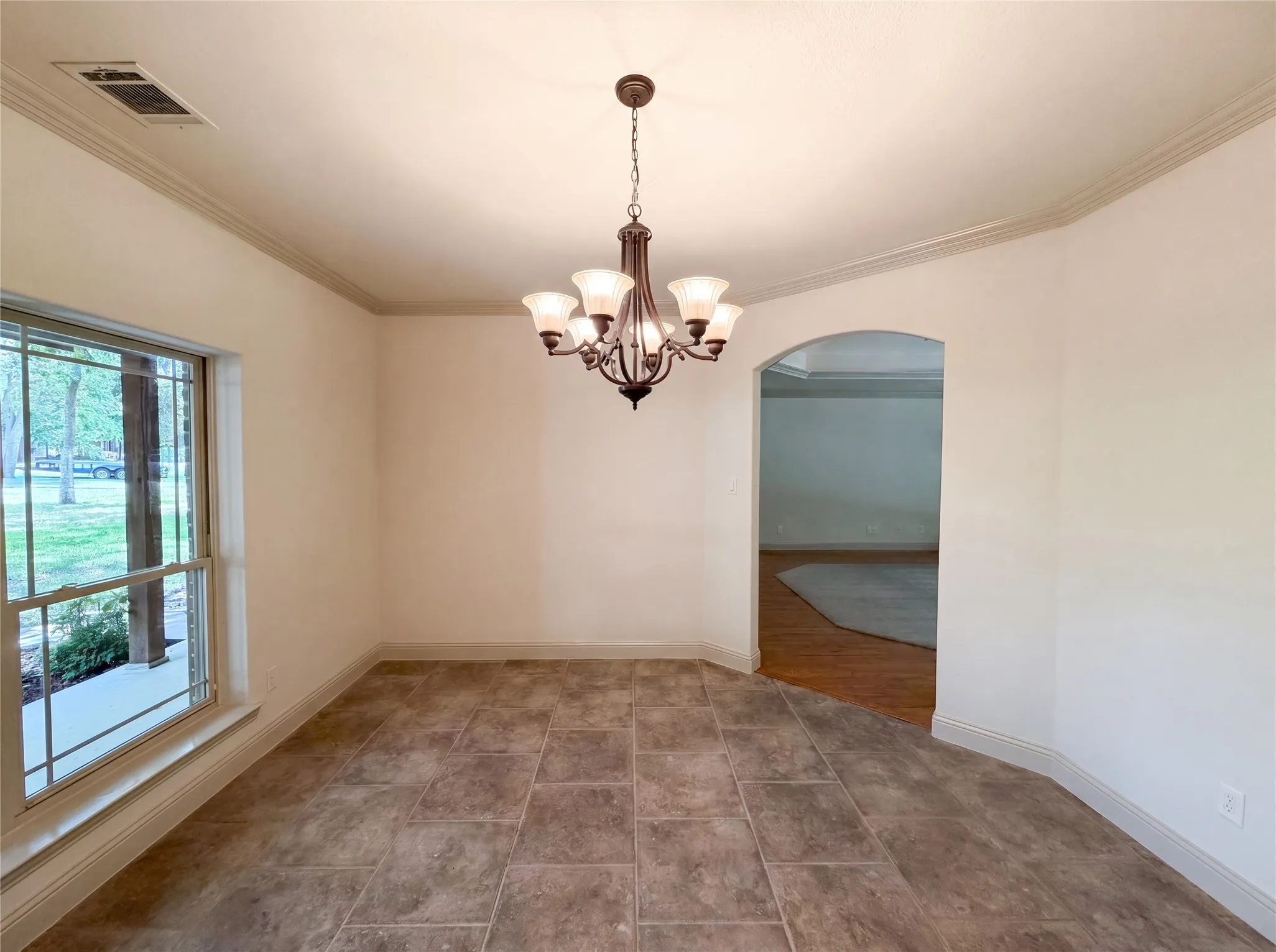 Single Family Residence For Sale in Parker County , 121 Rey Del Mar Circle, Weatherford, Texas 76085, 3 Bedroom, 2 Bathroom, 2 Garage spaces, 2,776 Sqft, built in 2007, mls#21293141, Real Estate Agent in Weatherford, Homes For Sale in Parker county, Homes For Sale in Weatherford, Realtor in Weatherford Texas, Real Estate Brokerage Independent Realty Texas, Luminita Cordes Realtor