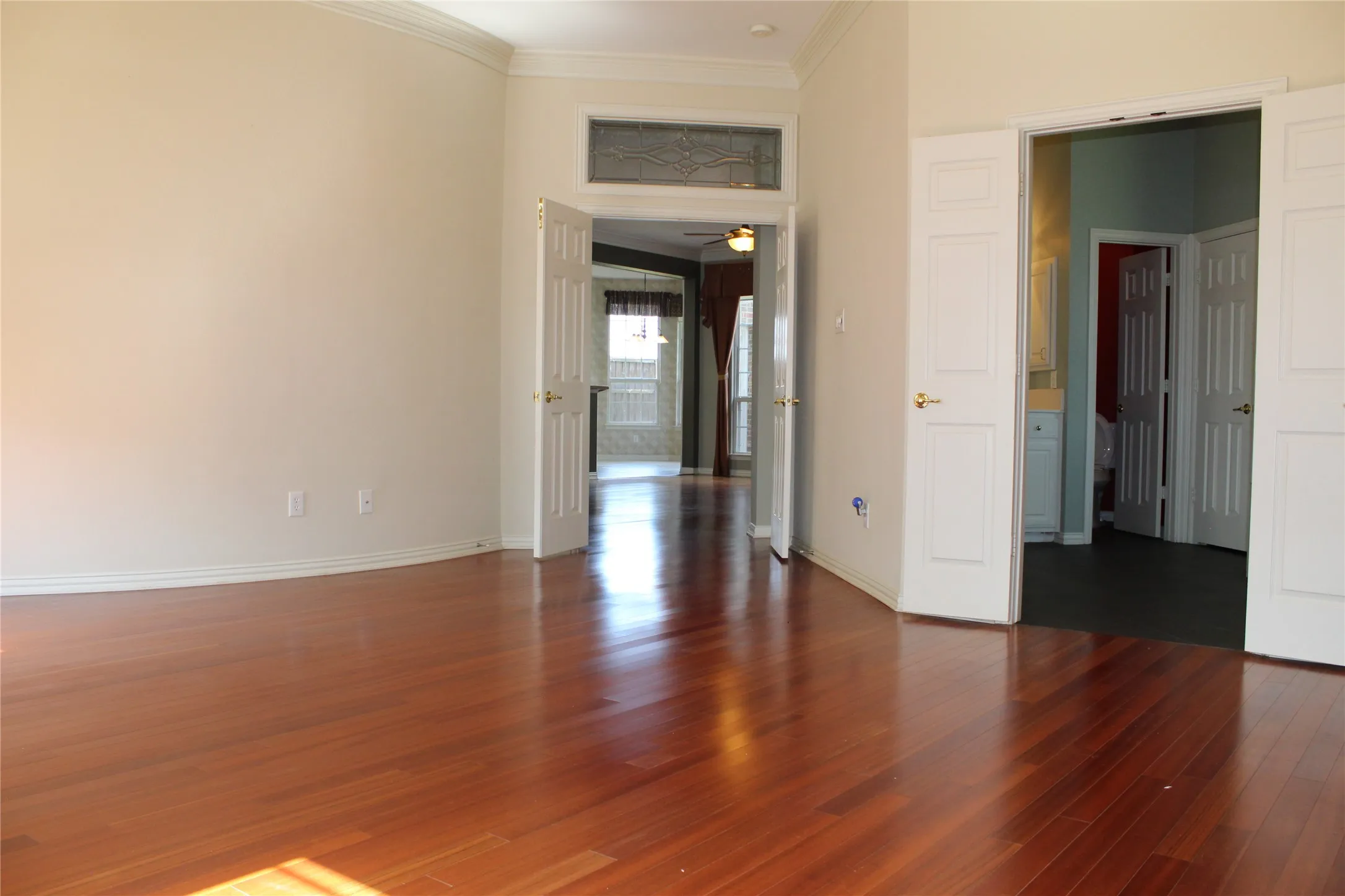 Single Family Residence For Rent in Collin County , 11000 Breezewood Drive, Frisco, Texas 75033, 5 Bedroom, 4 Bathroom, 3 Garage spaces, 3,433 Sqft, built in 2001, mls#21308285, Real Estate Agent in Frisco, Homes For Rent in Collin county, Homes For Rent in Frisco, Realtor in Frisco Texas, Real Estate Brokerage Independent Realty Texas, Luminita Cordes Realtor