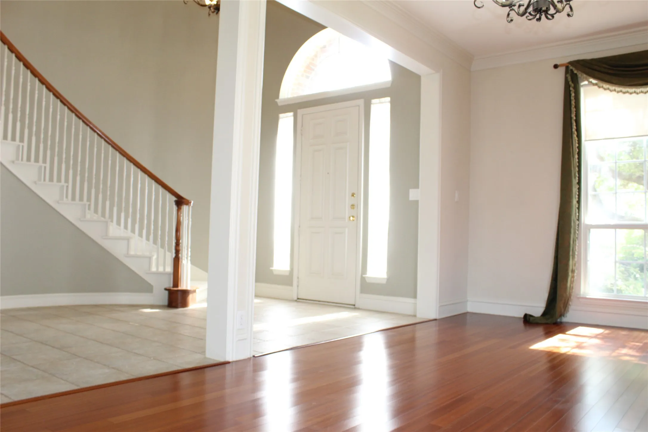 Single Family Residence For Rent in Collin County , 11000 Breezewood Drive, Frisco, Texas 75033, 5 Bedroom, 4 Bathroom, 3 Garage spaces, 3,433 Sqft, built in 2001, mls#21308285, Real Estate Agent in Frisco, Homes For Rent in Collin county, Homes For Rent in Frisco, Realtor in Frisco Texas, Real Estate Brokerage Independent Realty Texas, Luminita Cordes Realtor