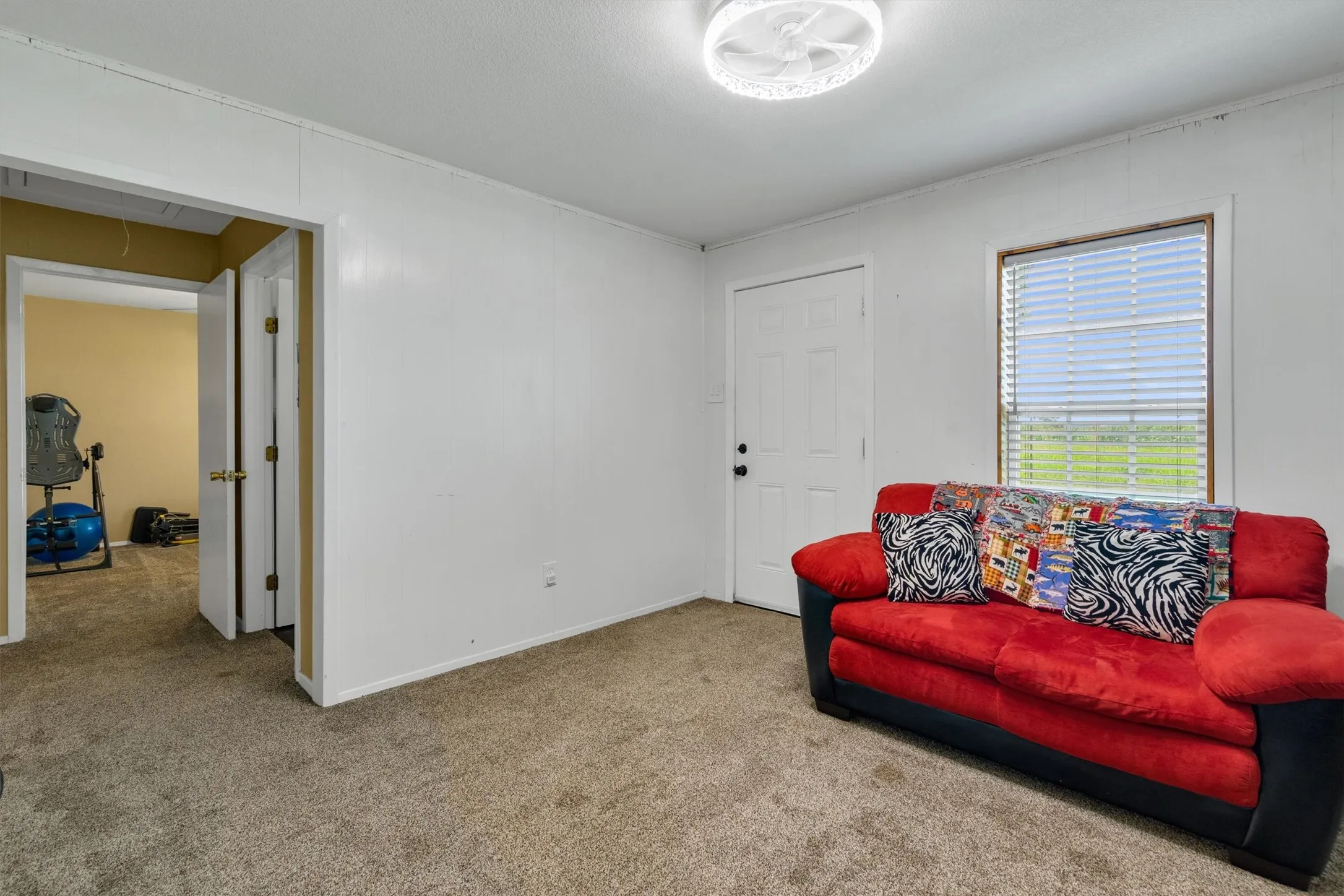 Single Family Residence For Sale in Hill County , 175 Hcr 3138 N, Bynum, Texas 76631, 3 Bedrooms, 2 Bathrooms, Garage spaces, 1,904 Sqft, built in 1990, Price $349,900, mls#21308705, Real Estate Agent in Bynum, Homes For Sale in Hill county, Homes For Sale in Bynum, Realtor in Bynum Texas, Real Estate Brokerage Independent Realty Texas, Luminita Cordes Realtor