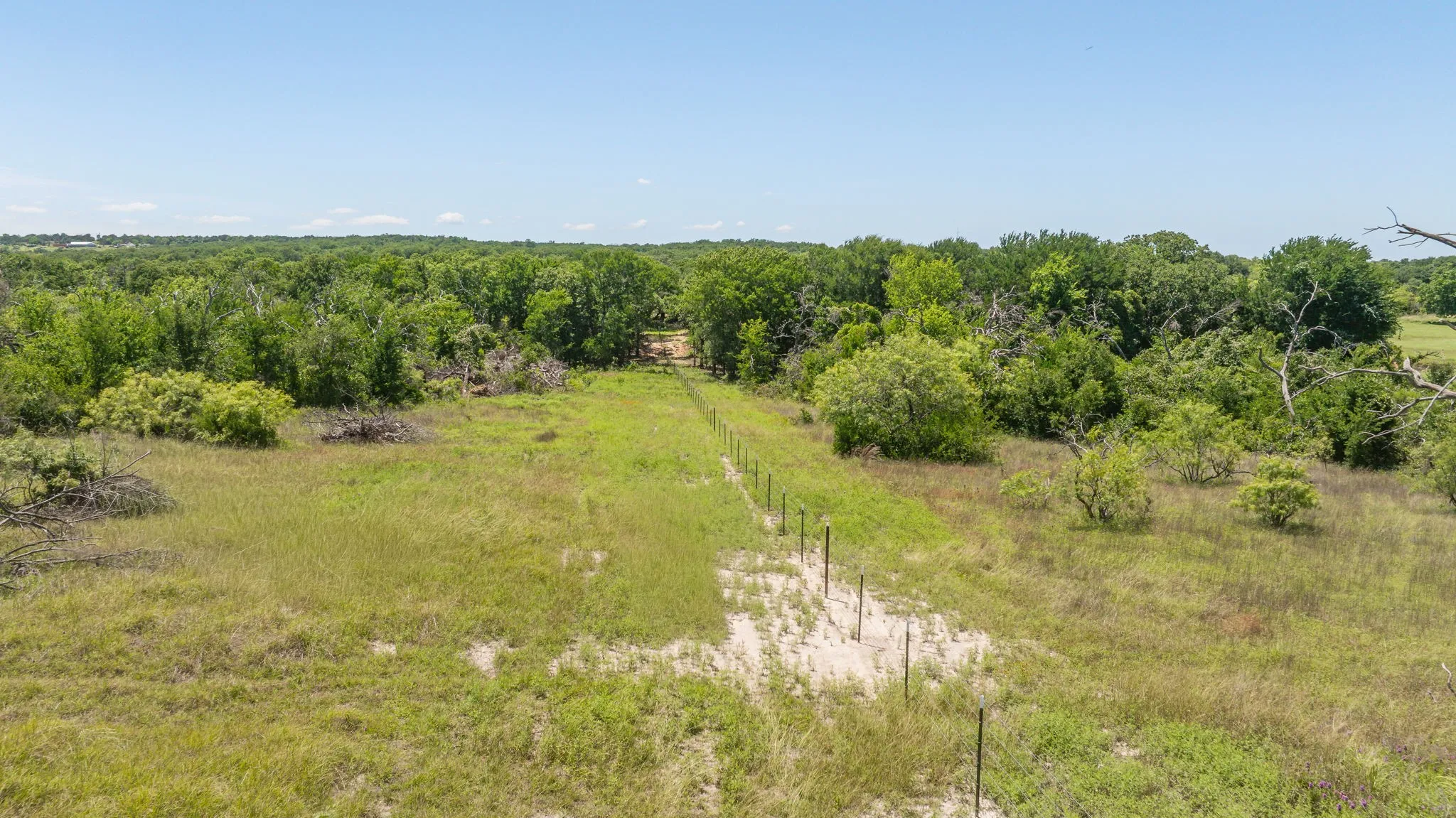Unimproved Land For Sale in Erath County , TBD Tr 4 US HWY 281, Stephenville, Texas 76401, 0, 0, Garage spaces, 0 Sqft, built in 0, mls#21309639, Real Estate Agent in Stephenville, Homes For Sale in Erath county, Homes For Sale in Stephenville, Realtor in Stephenville Texas, Real Estate Brokerage Independent Realty Texas, Luminita Cordes Realtor