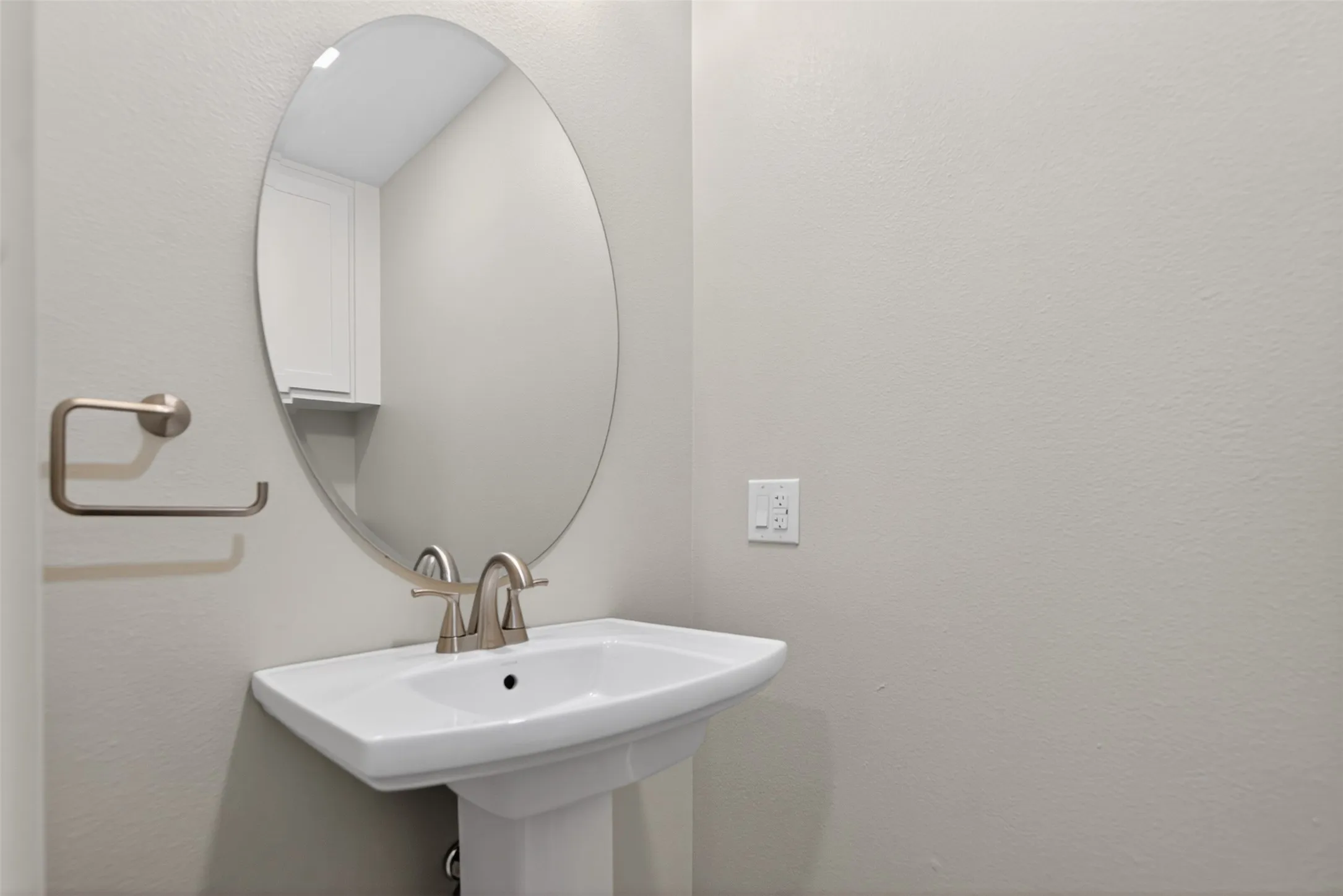 Single Family Residence For Sale in Smith County , 13426 County Road 468, Tyler, Texas 75704, 3 Bedroom, 3 Bathroom, Garage spaces, 2,800 Sqft, built in 1962, mls#21309820, Real Estate Agent in Tyler, Homes For Sale in Smith county, Homes For Sale in Tyler, Realtor in Tyler Texas, Real Estate Brokerage Independent Realty Texas, Luminita Cordes Realtor