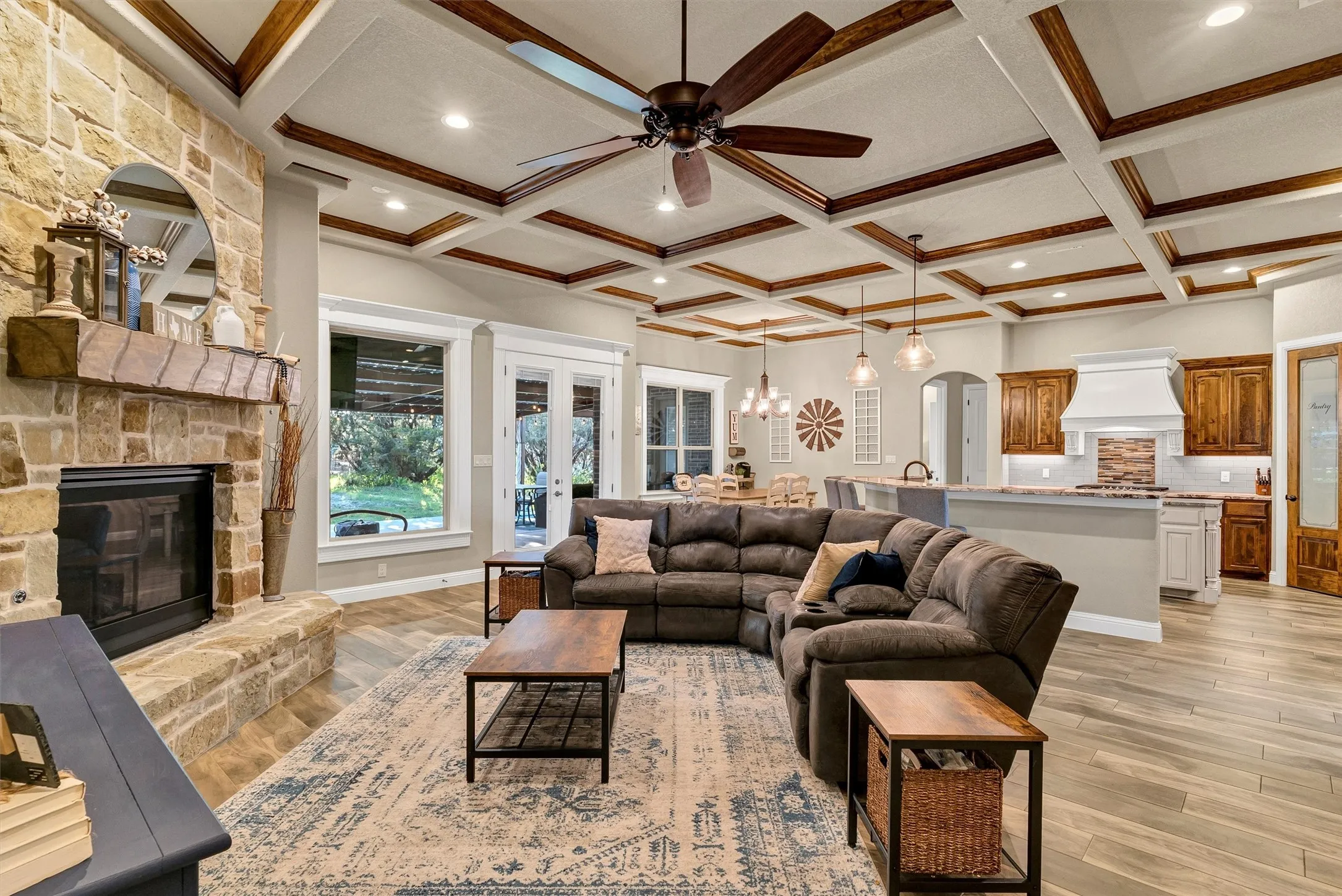 Single Family Residence For Sale in Hood County , 701 Milton Court, Granbury, Texas 76048, 5 Bedroom, 3 Bathroom, 3 Garage spaces, 2,982 Sqft, built in 2019, mls#21309623, Real Estate Agent in Granbury, Homes For Sale in Hood county, Homes For Sale in Granbury, Realtor in Granbury Texas, Real Estate Brokerage Independent Realty Texas, Luminita Cordes Realtor