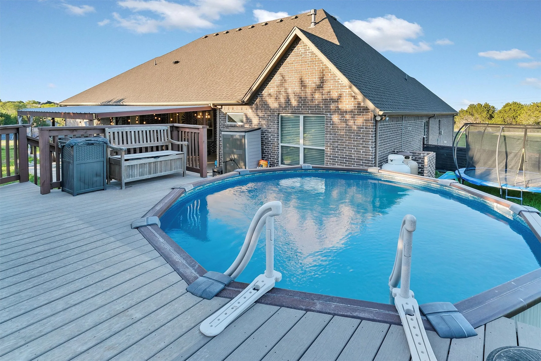 Single Family Residence For Sale in Hood County , 701 Milton Court, Granbury, Texas 76048, 5 Bedroom, 3 Bathroom, 3 Garage spaces, 2,982 Sqft, built in 2019, mls#21309623, Real Estate Agent in Granbury, Homes For Sale in Hood county, Homes For Sale in Granbury, Realtor in Granbury Texas, Real Estate Brokerage Independent Realty Texas, Luminita Cordes Realtor