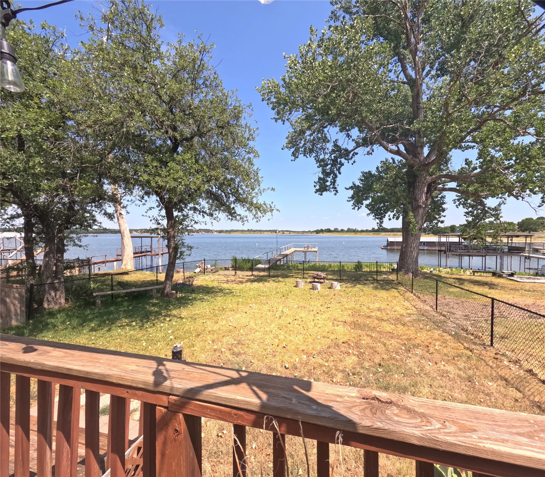 Single Family Residence For Sale in Parker County , 130 Marina View Court, Weatherford, Texas 76087, 2 Bedroom, 1 Bathroom, Garage spaces, 805 Sqft, built in 2008, Price $384,900, mls#21309336, Real Estate Agent in Weatherford, Homes For Sale in Parker county, Homes For Sale in Weatherford, Realtor in Weatherford Texas, Real Estate Brokerage Independent Realty Texas, Luminita Cordes Realtor